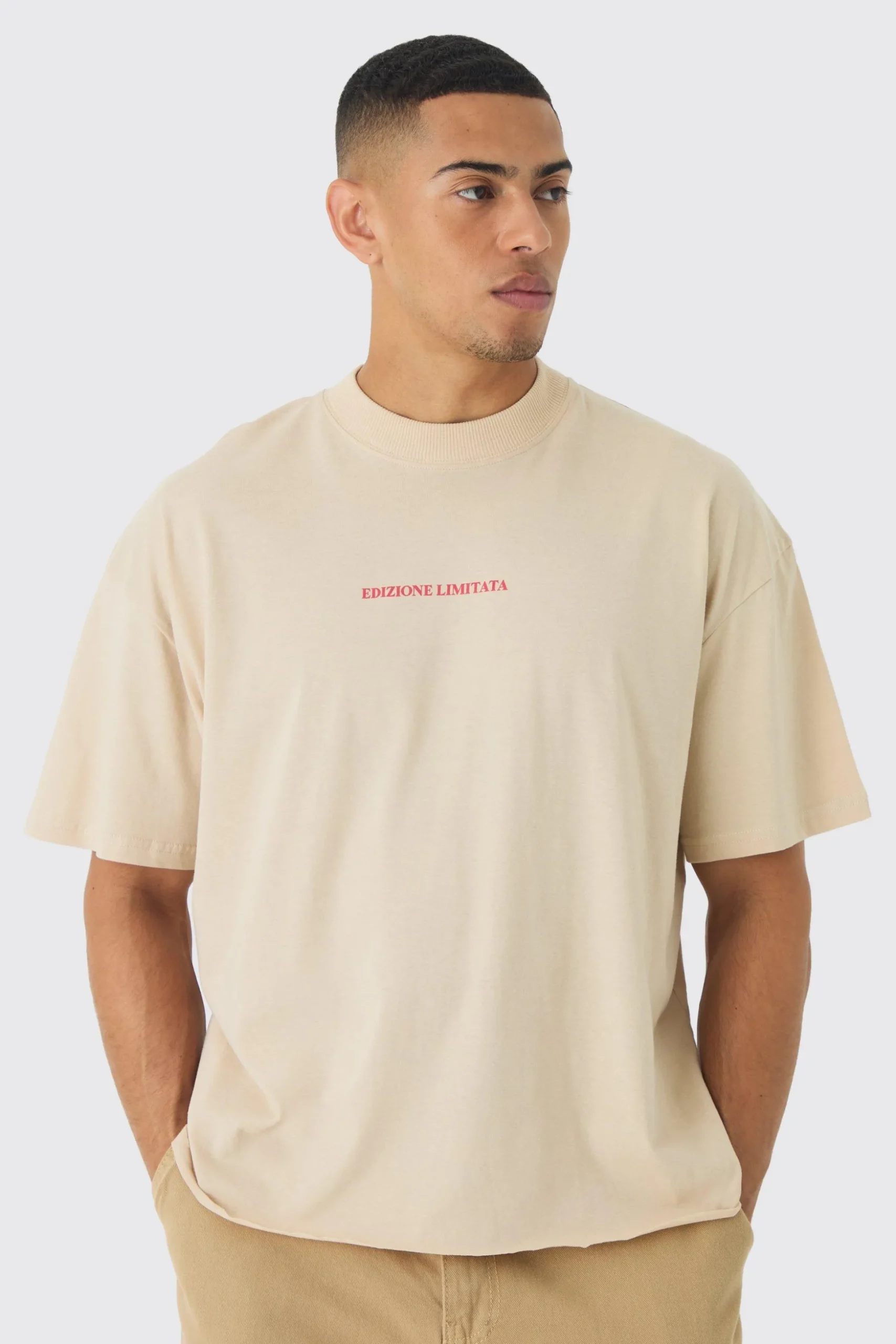 Oversized Extended Neck Uomo Landscape Back Print Raw Hem T-Shirt | BoohooMAN UK