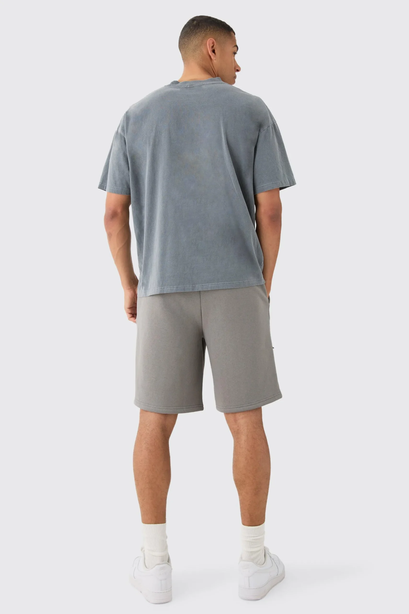Oversized Fit Star Applique Shorts | BoohooMAN UK