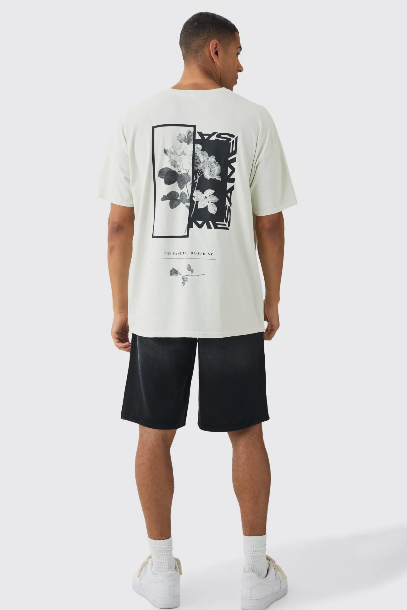 Oversized Floral Photo Back Print T-shirt | BoohooMAN UK