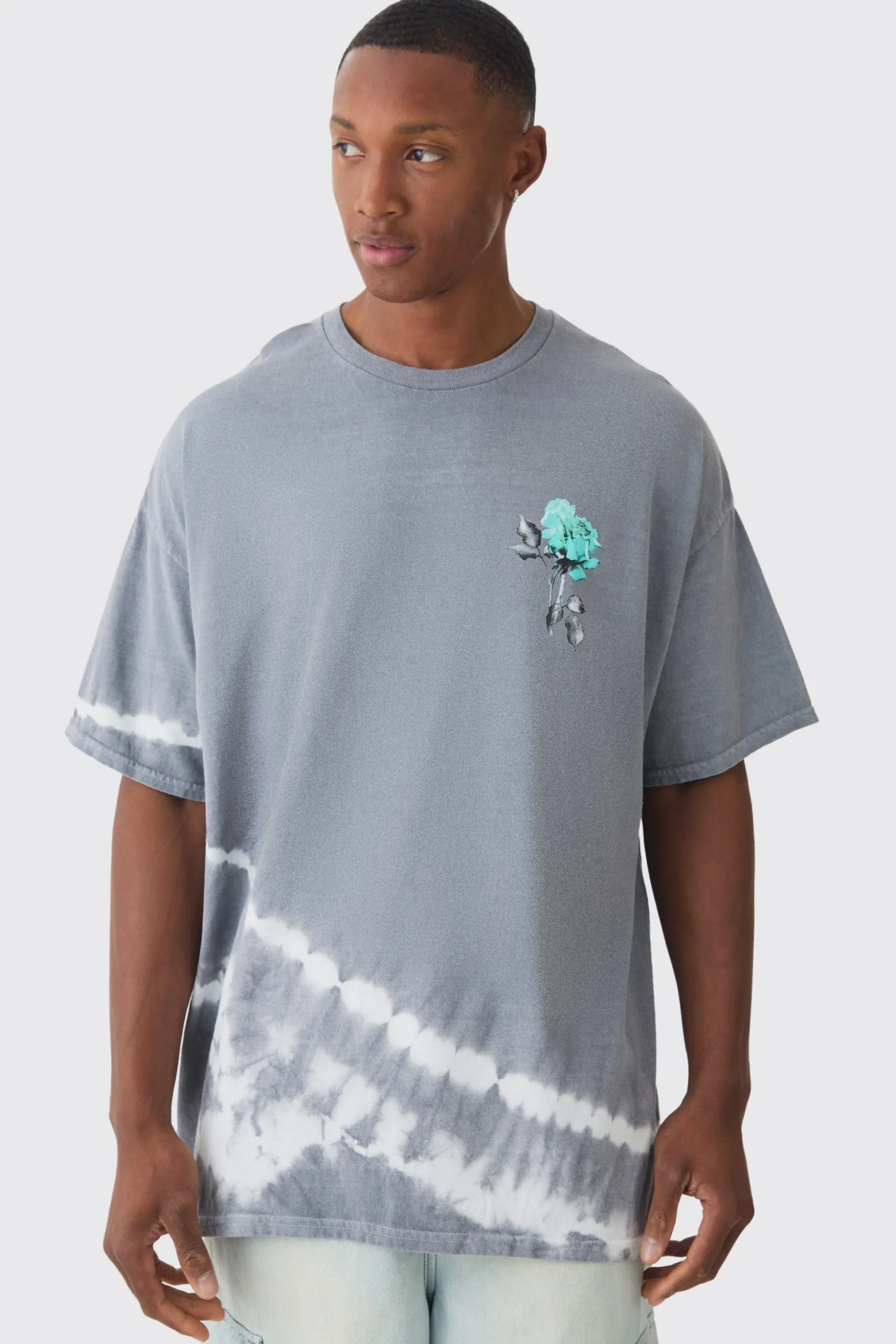 Oversized Floral Print Acid Wash T-shirt | BoohooMAN UK