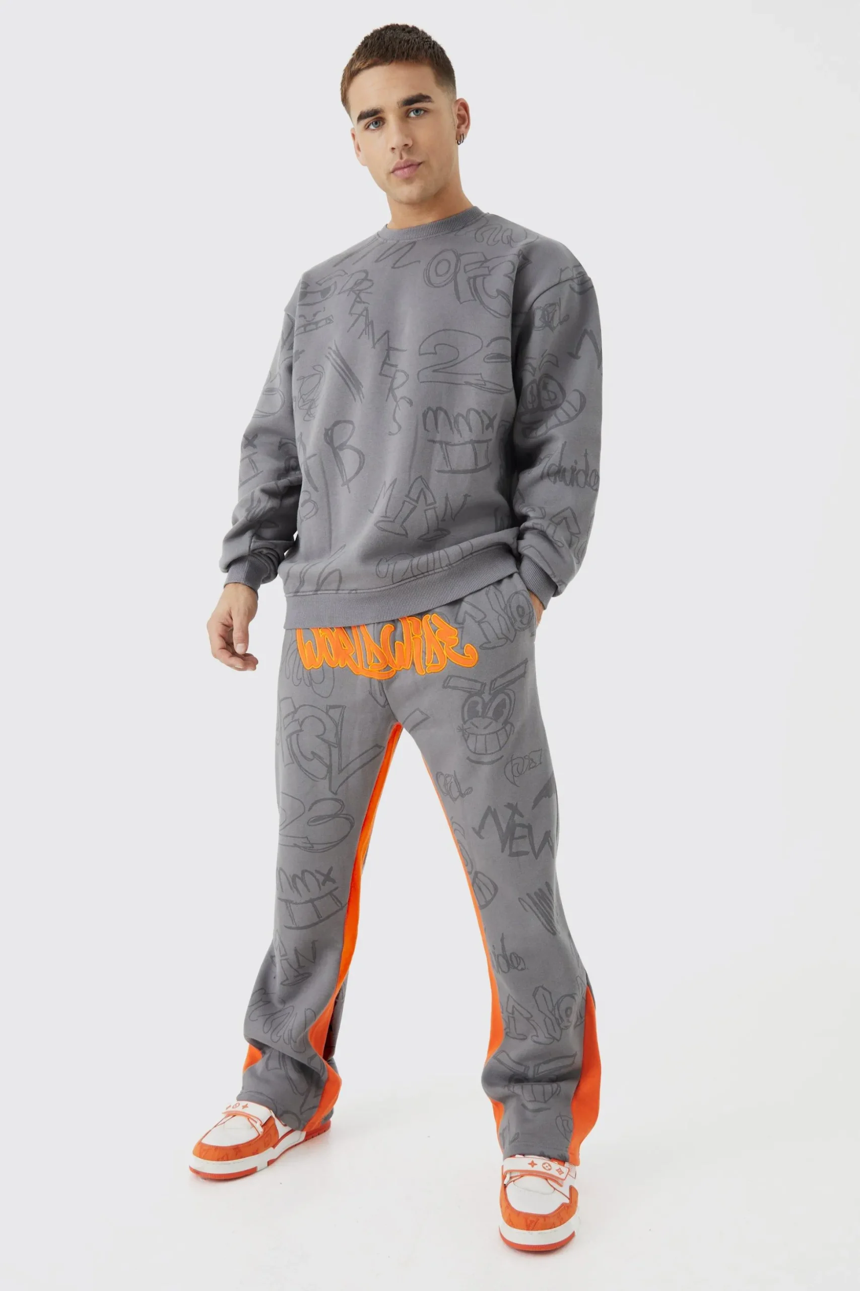 Oversized Graffiti Applique Gusset Tracksuit | BoohooMAN UK