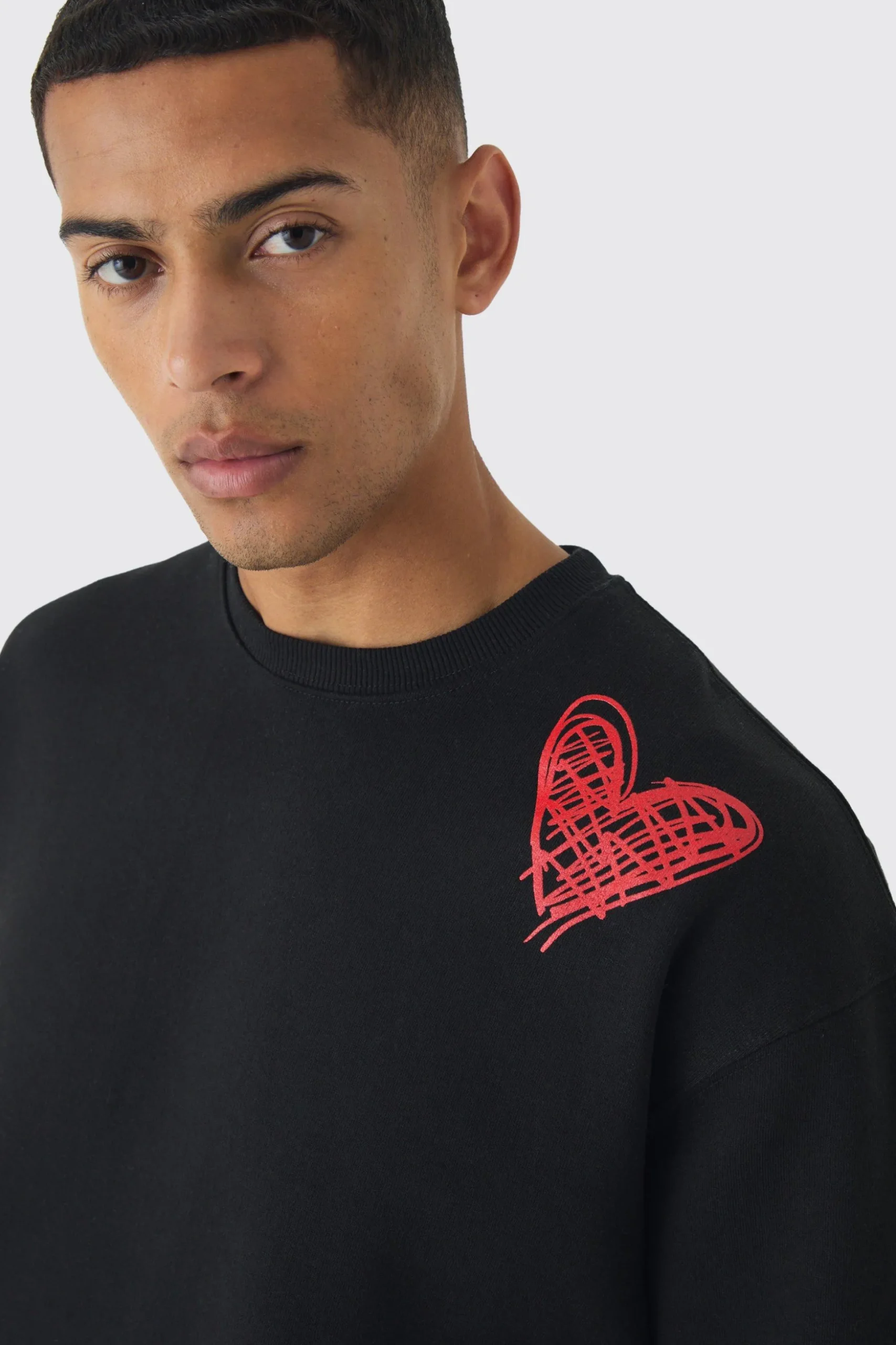 Oversized Graffiti Heart Print Sweatshirt | BoohooMAN UK