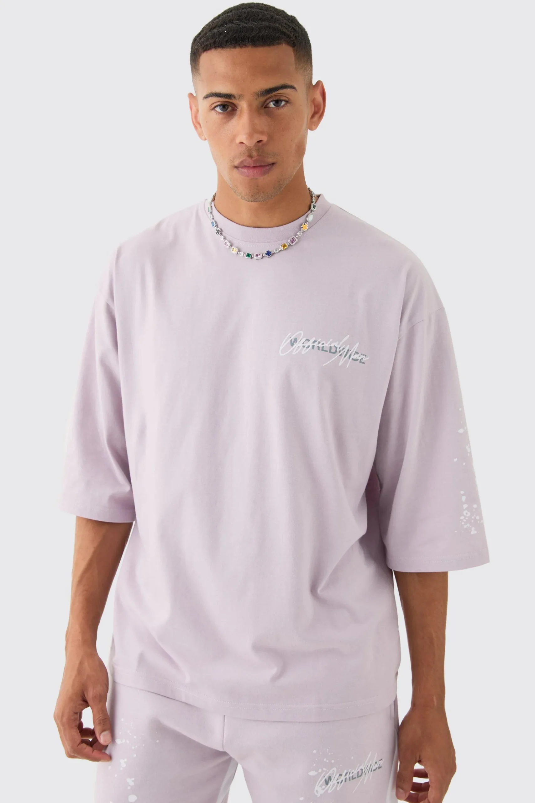Oversized Half Sleeve Graffiti Paint Splatter T-shirt | BoohooMAN UK
