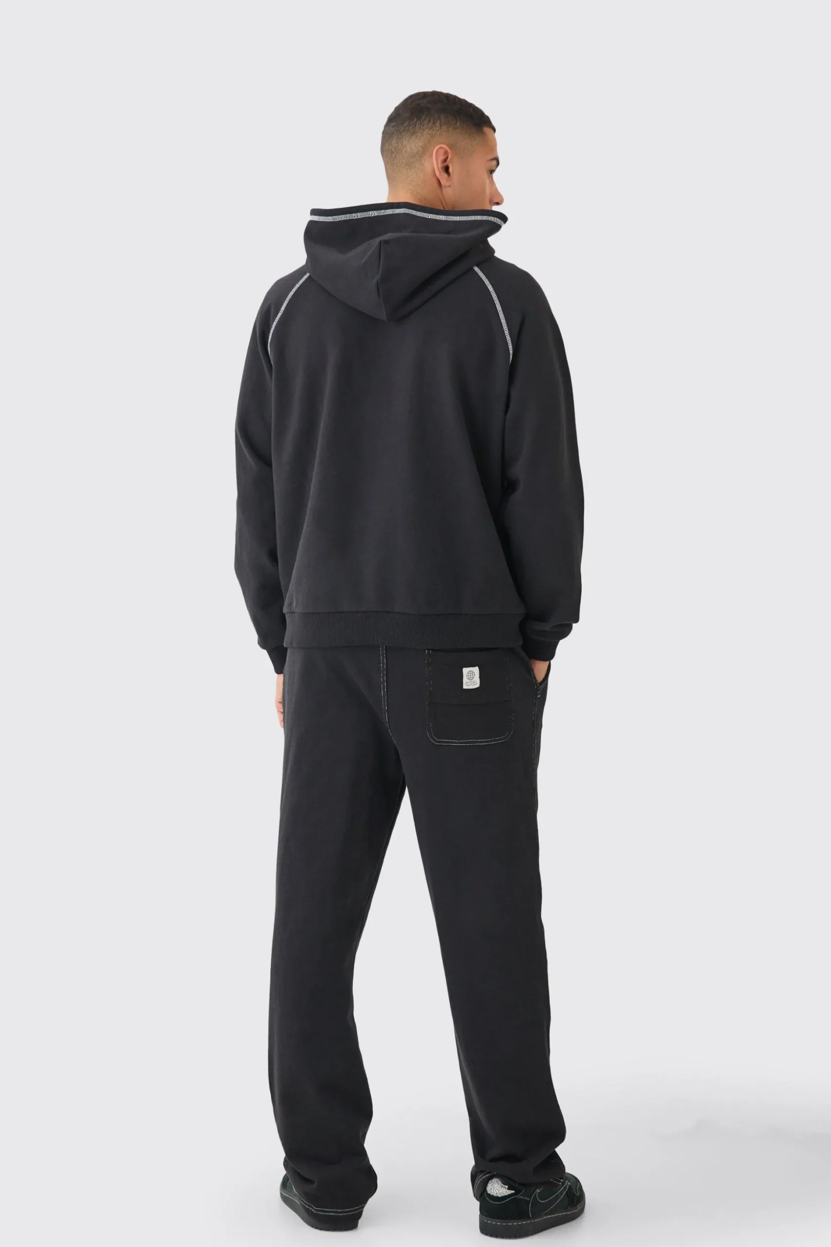 Oversized Heavyweight Applique Contrast Stitch Tracksuit | BoohooMAN UK
