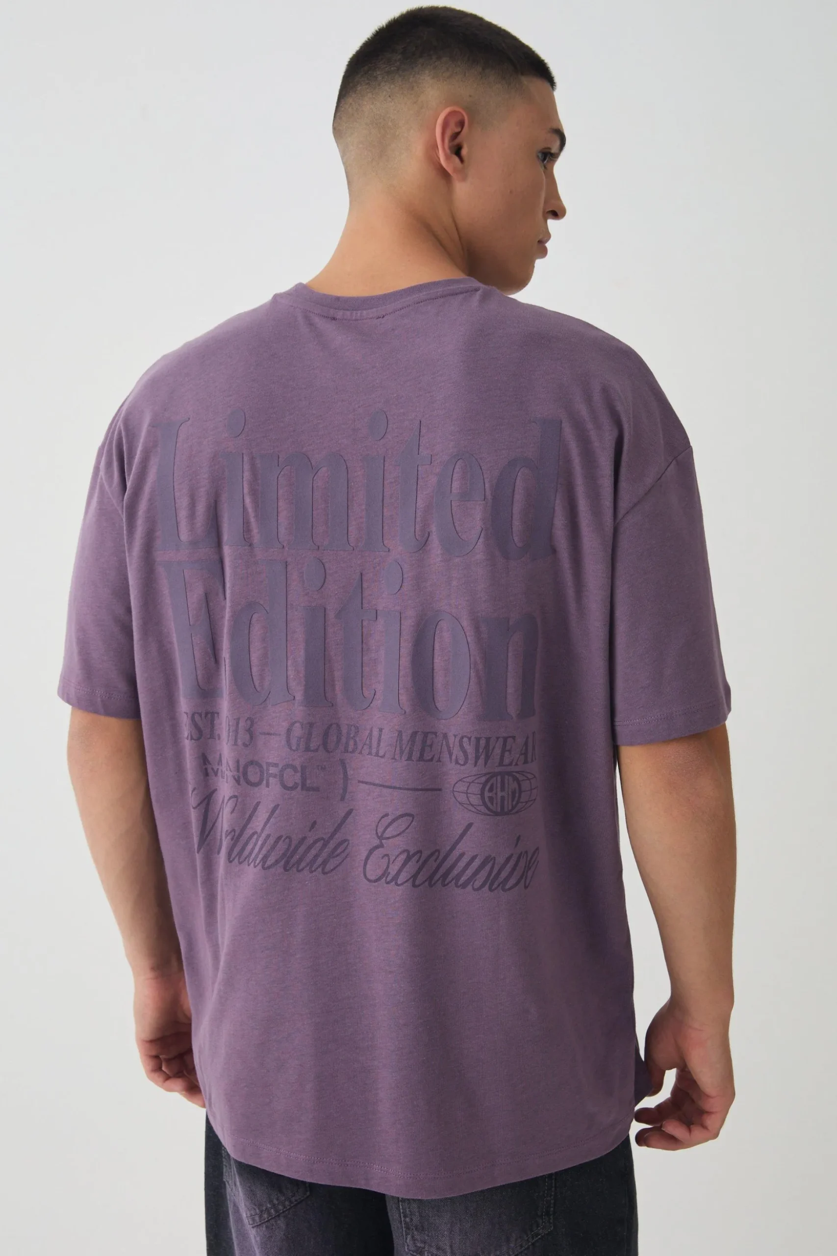 Oversized High Build Limited Edition T-Shirt | BoohooMAN UK