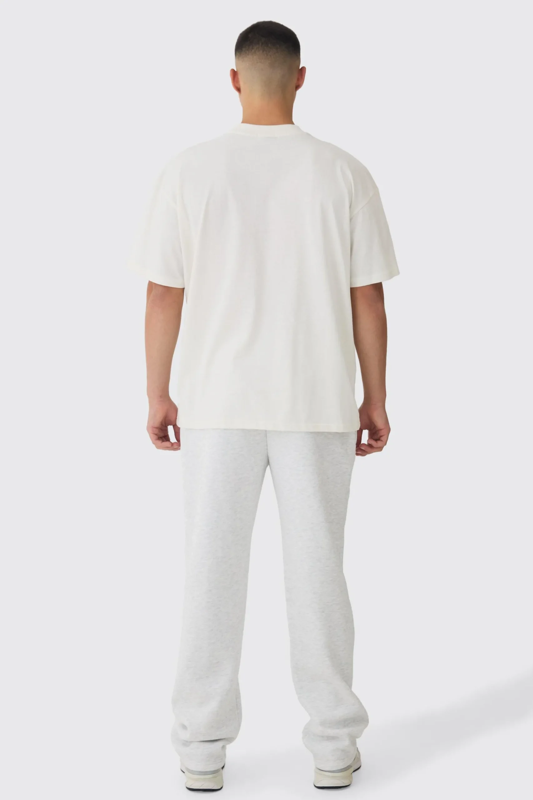 Oversized Limited Edition Heavyweight T-shirt | BoohooMAN UK