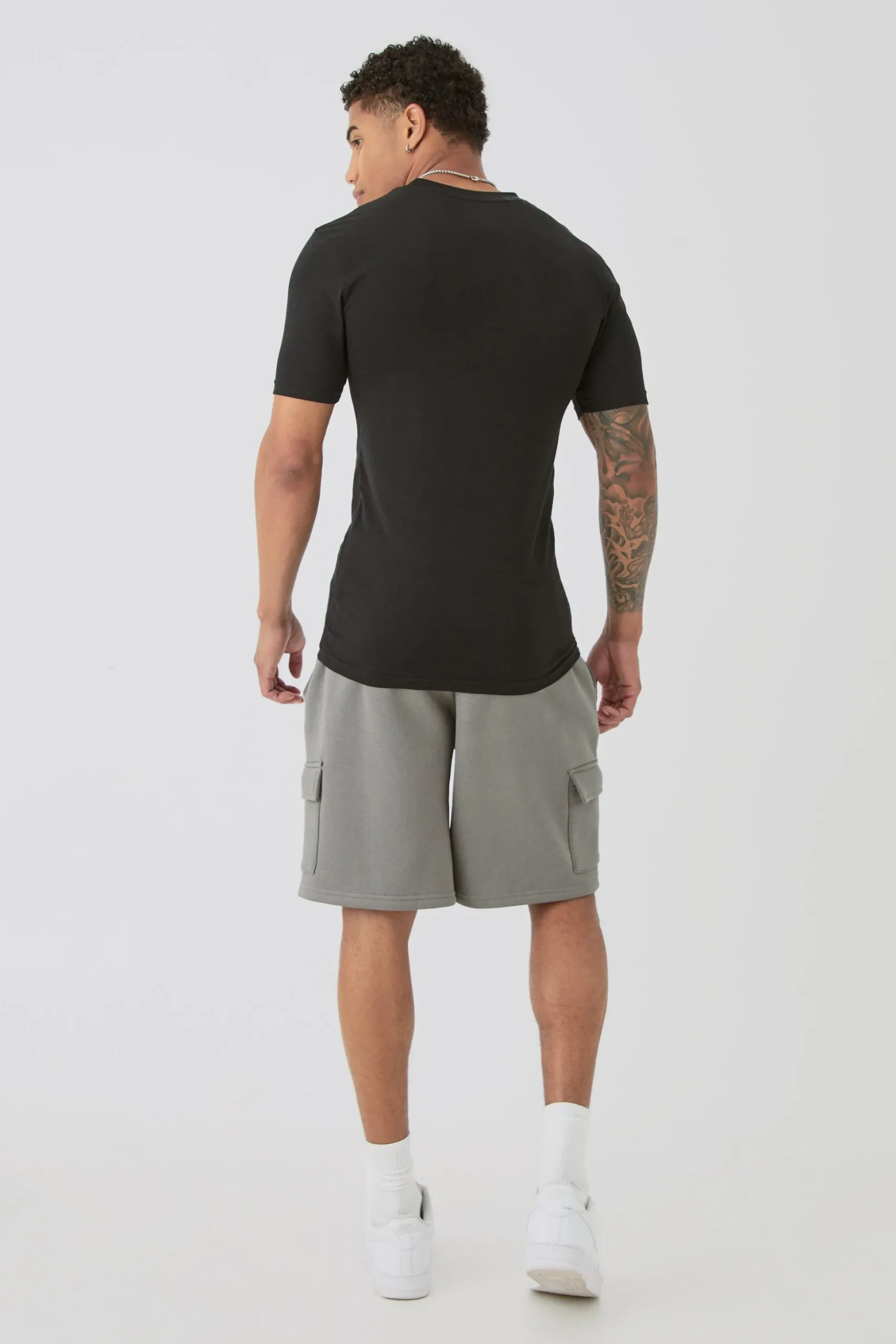 Oversized Limited Edition Applique Cargo Shorts | BoohooMAN UK