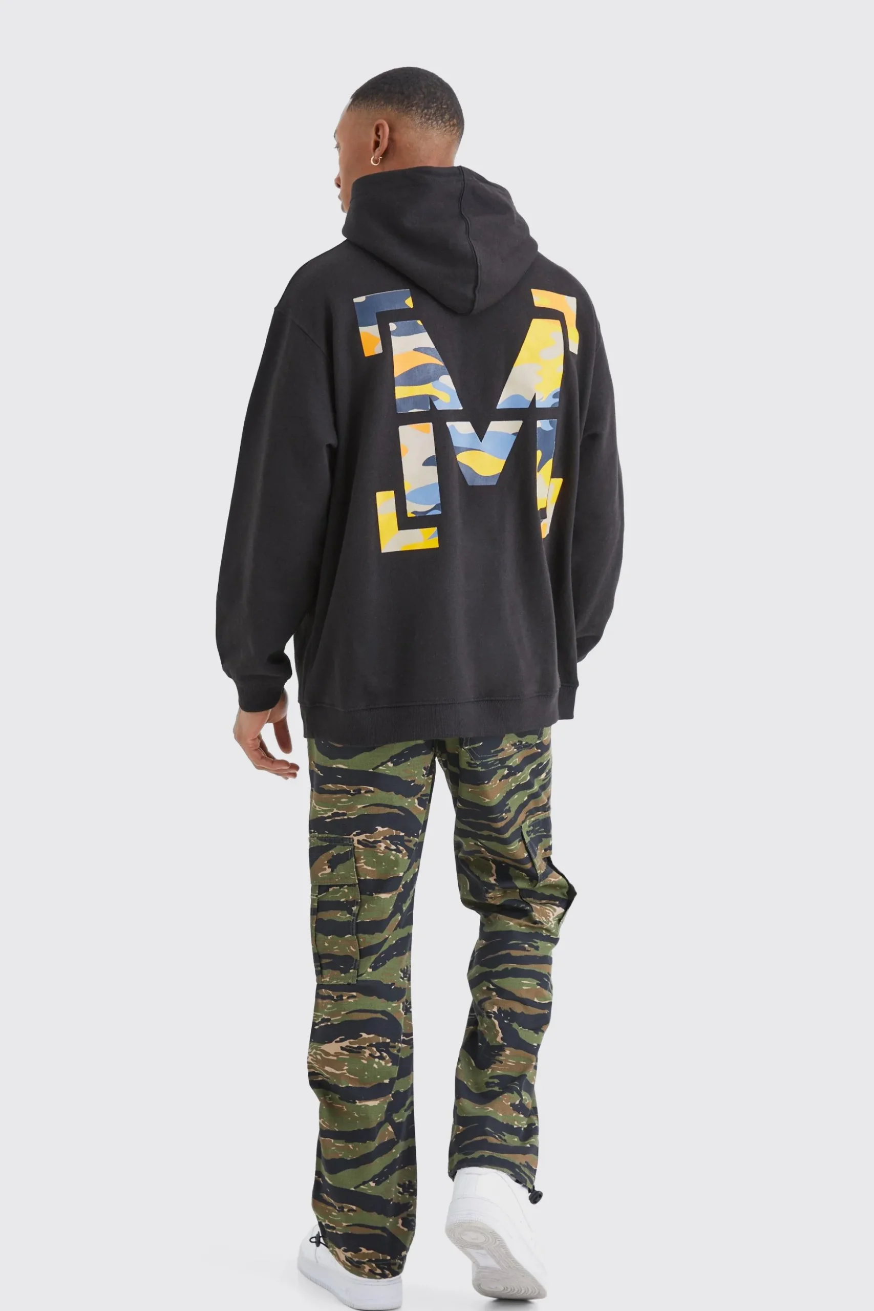 Oversized M Camo Graphic Hoodie | BoohooMAN UK