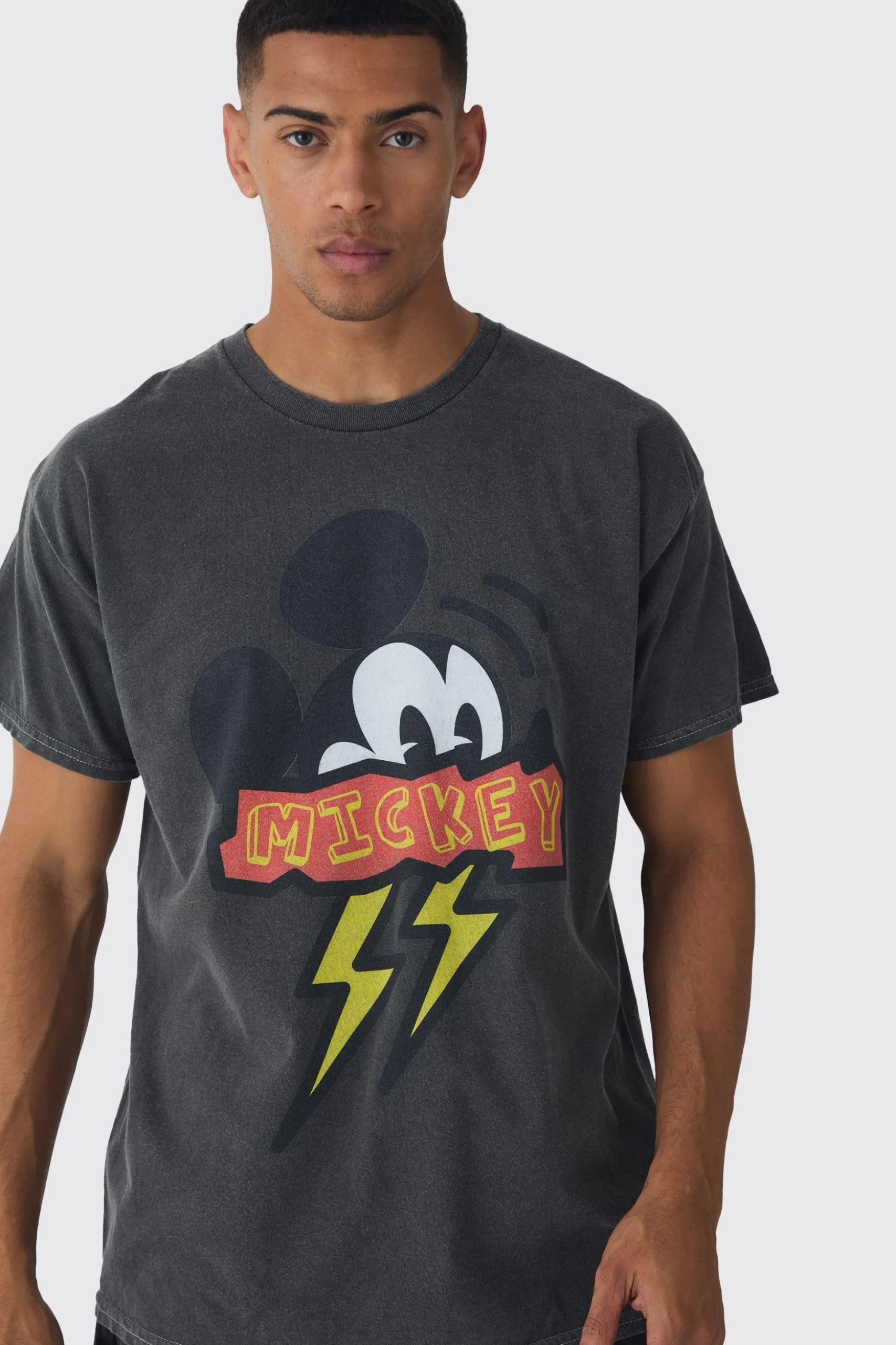 Oversized Mickey Mouse Disney Wash License Print T-shirt | BoohooMAN UK