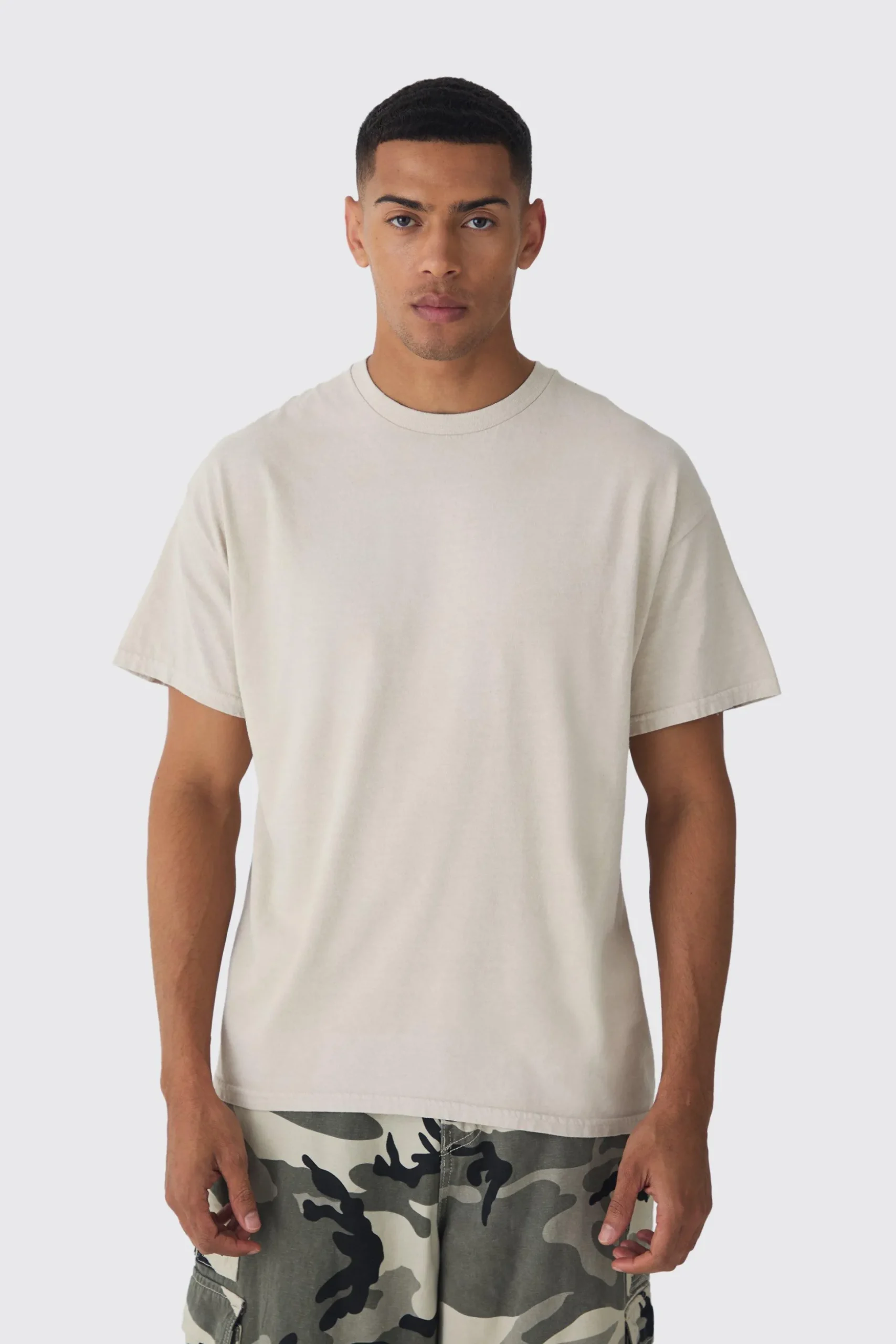 Oversized Mickey Mouse Disney Wash License Back Print T-shirt | BoohooMAN UK