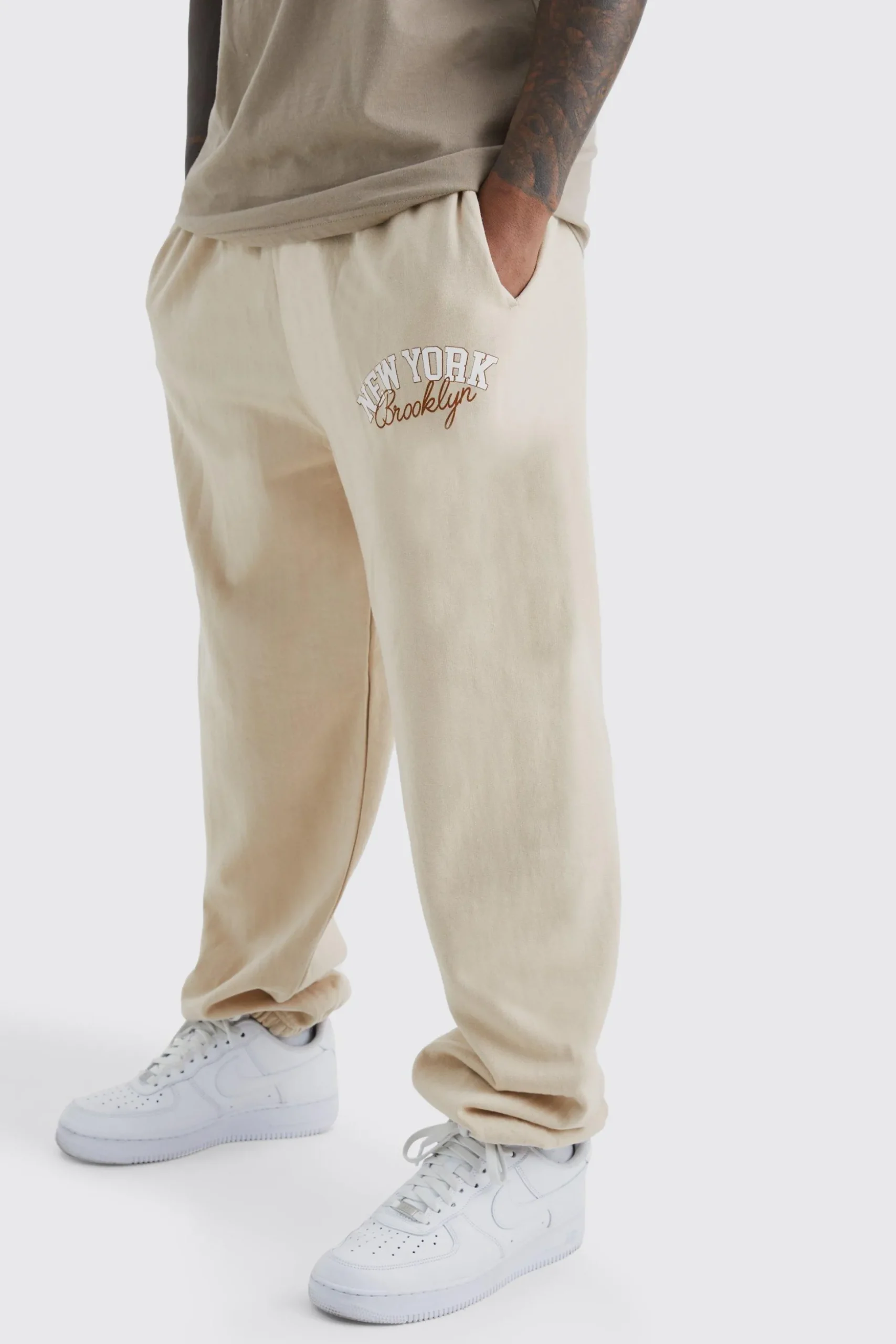 Oversized New York Varsity Jogger | BoohooMAN UK