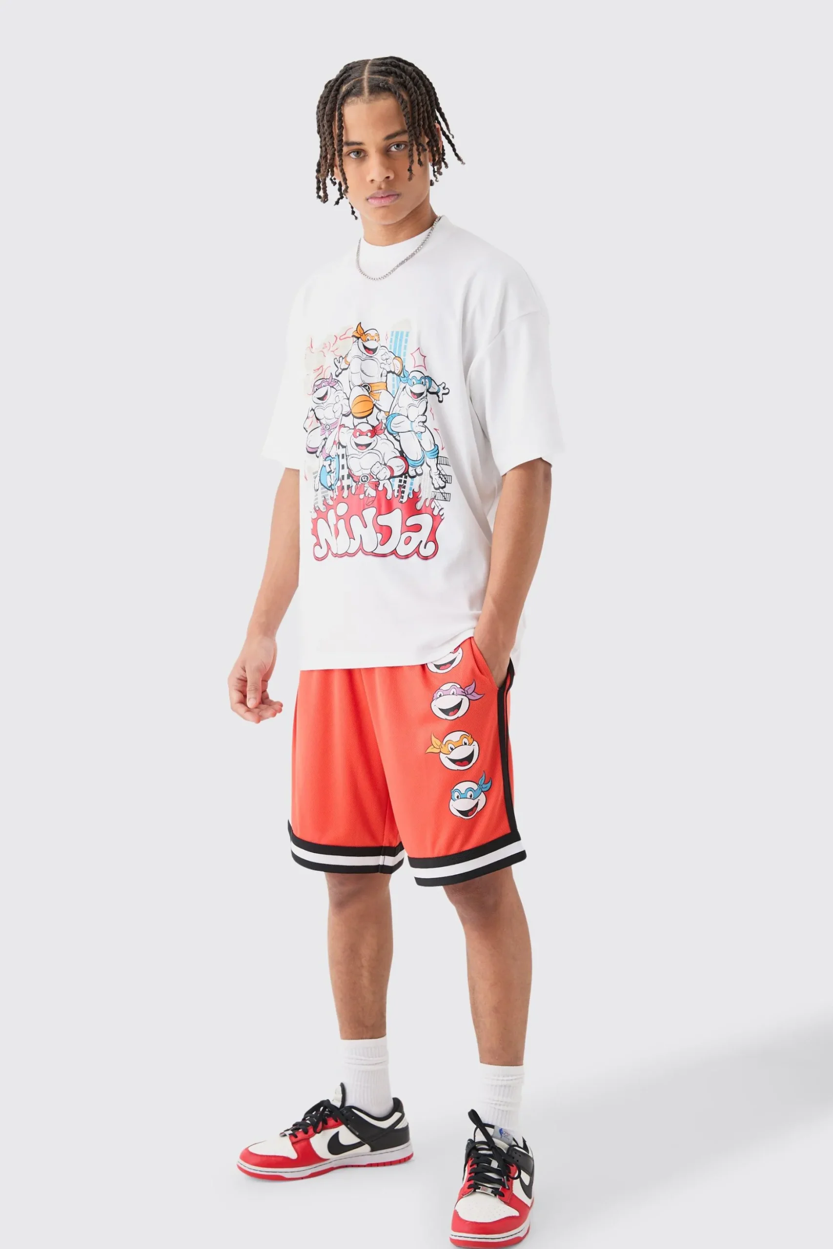 Oversized Ninja Turtles License T-shirt And Mesh Short Set | BoohooMAN UK