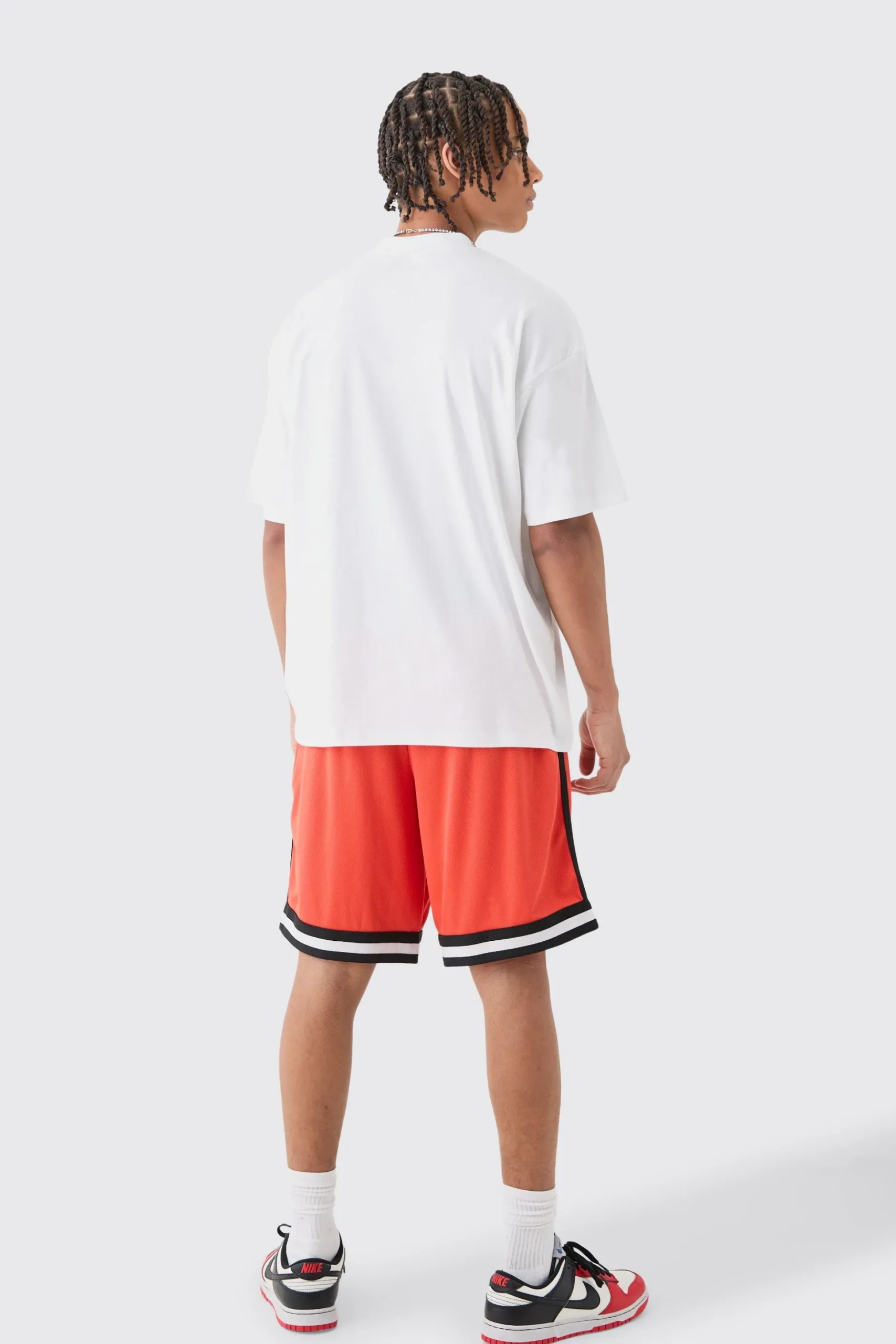 Oversized Ninja Turtles License T-shirt And Mesh Short Set | BoohooMAN UK