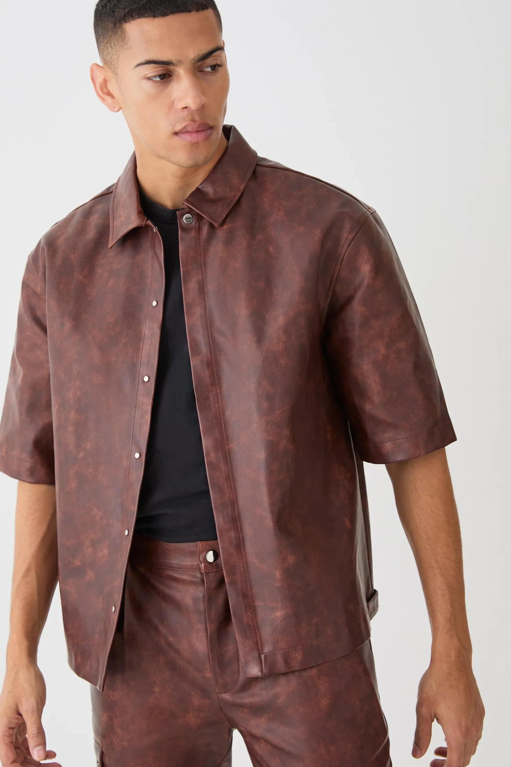 Oversized Ombre Pu Shirt | BoohooMAN UK
