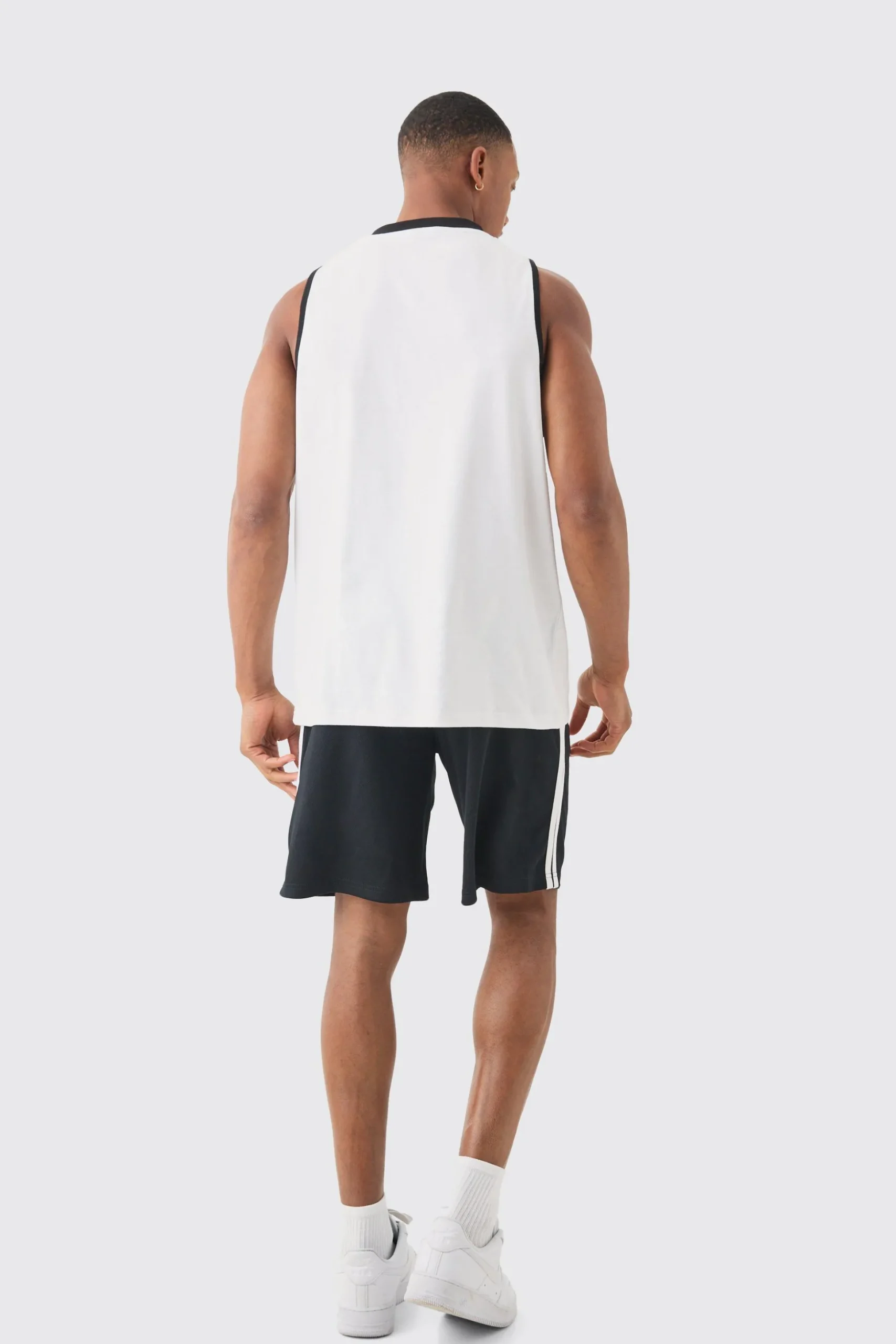 Oversized Powerpuff Girls License Mesh Vest And Short Set | BoohooMAN UK