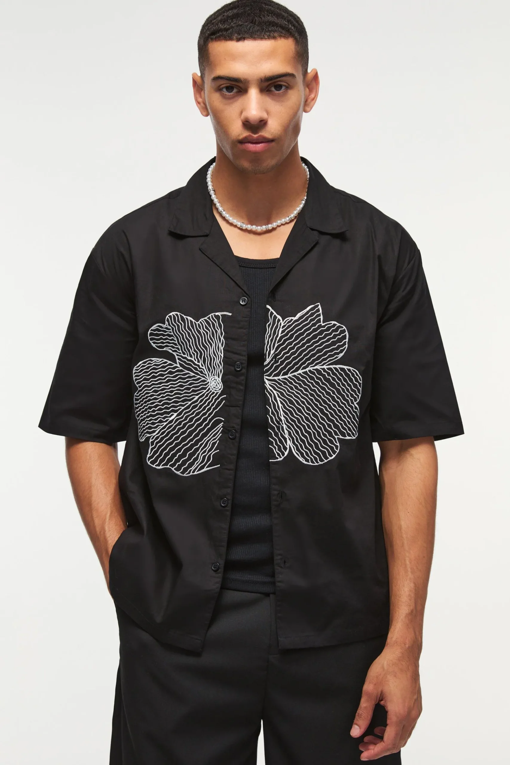 Oversized Revere Floral Embroidered Shirt | BoohooMAN UK