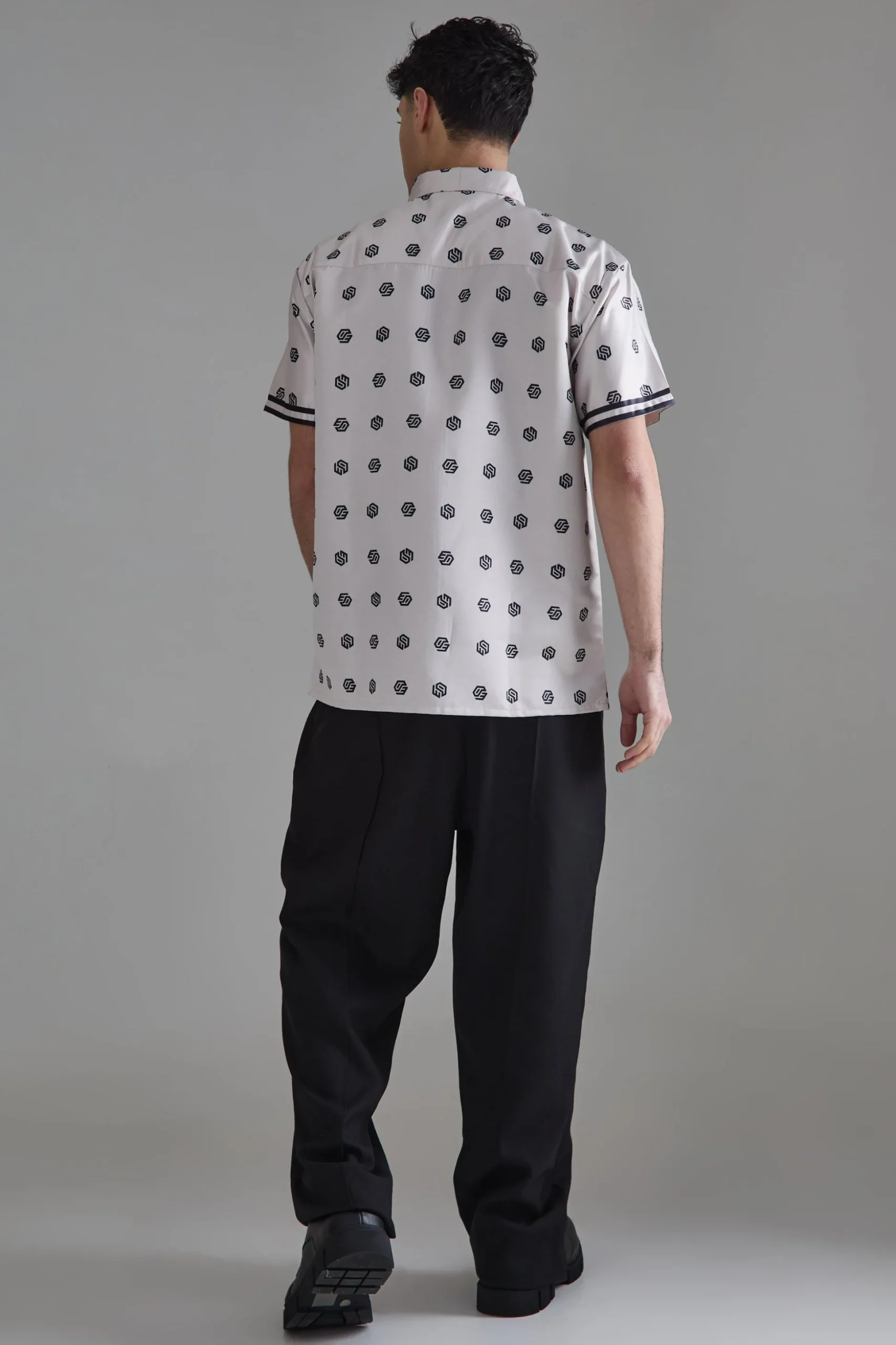Oversized Short Sleeve Detailed Satin Shirt | BoohooMAN UK