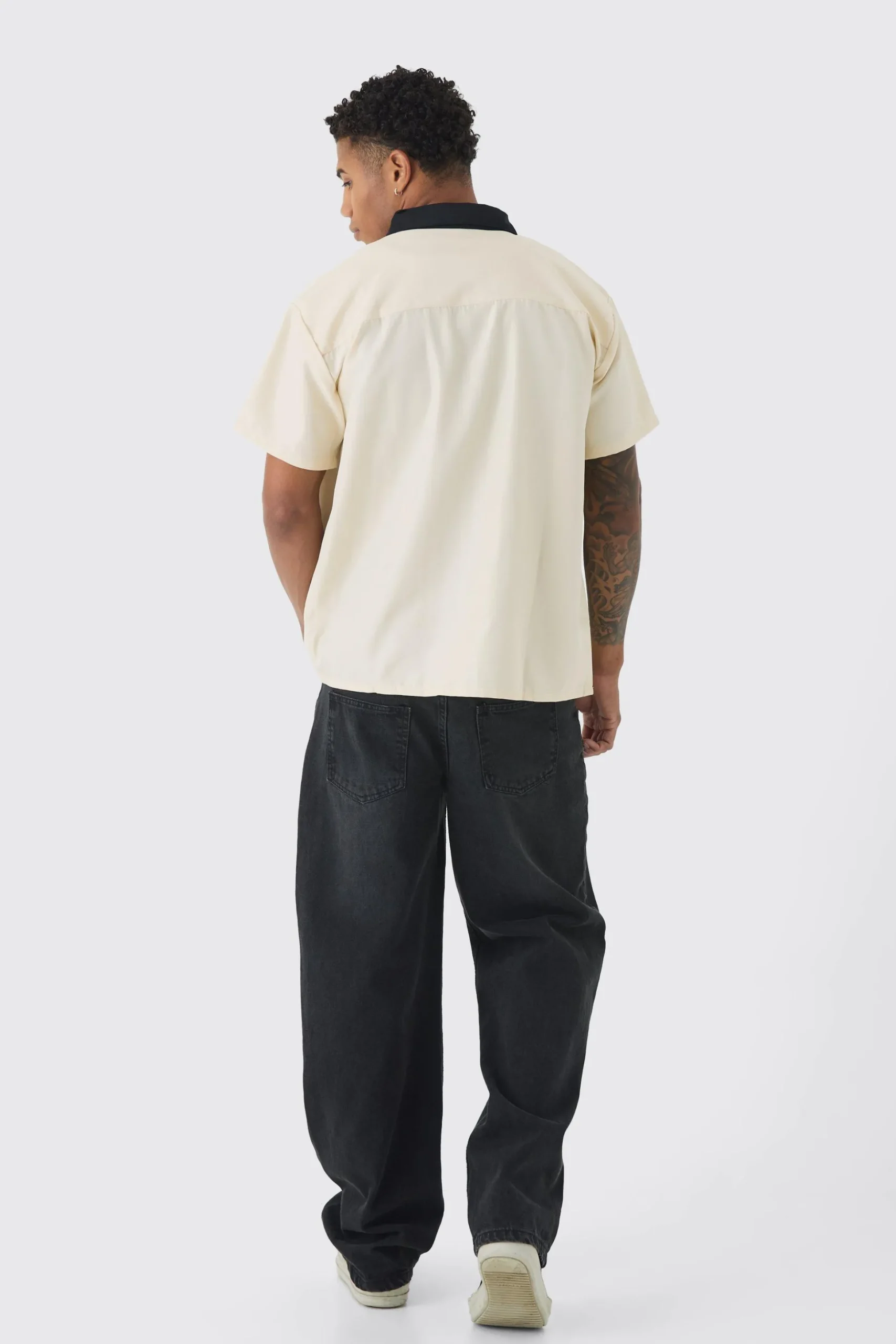 Oversized Soft Twill Contrast Pocket Bowling Shirt | BoohooMAN UK