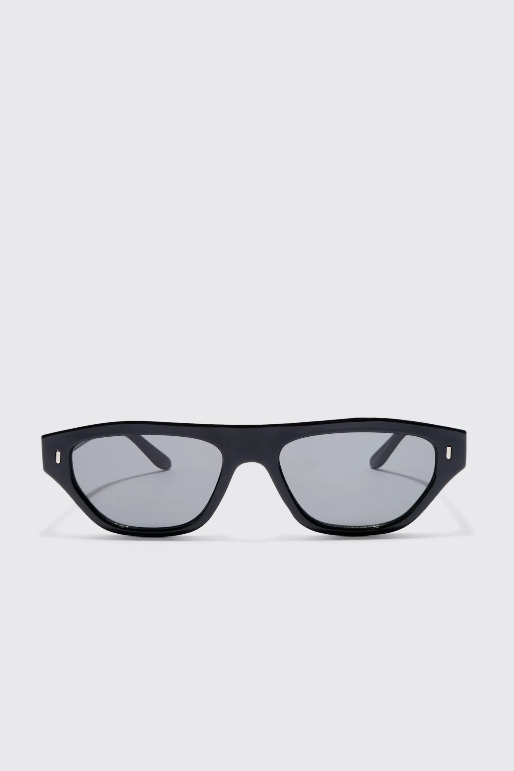 Plastic Chunky Frame Sunglasses In Black | BoohooMAN UK