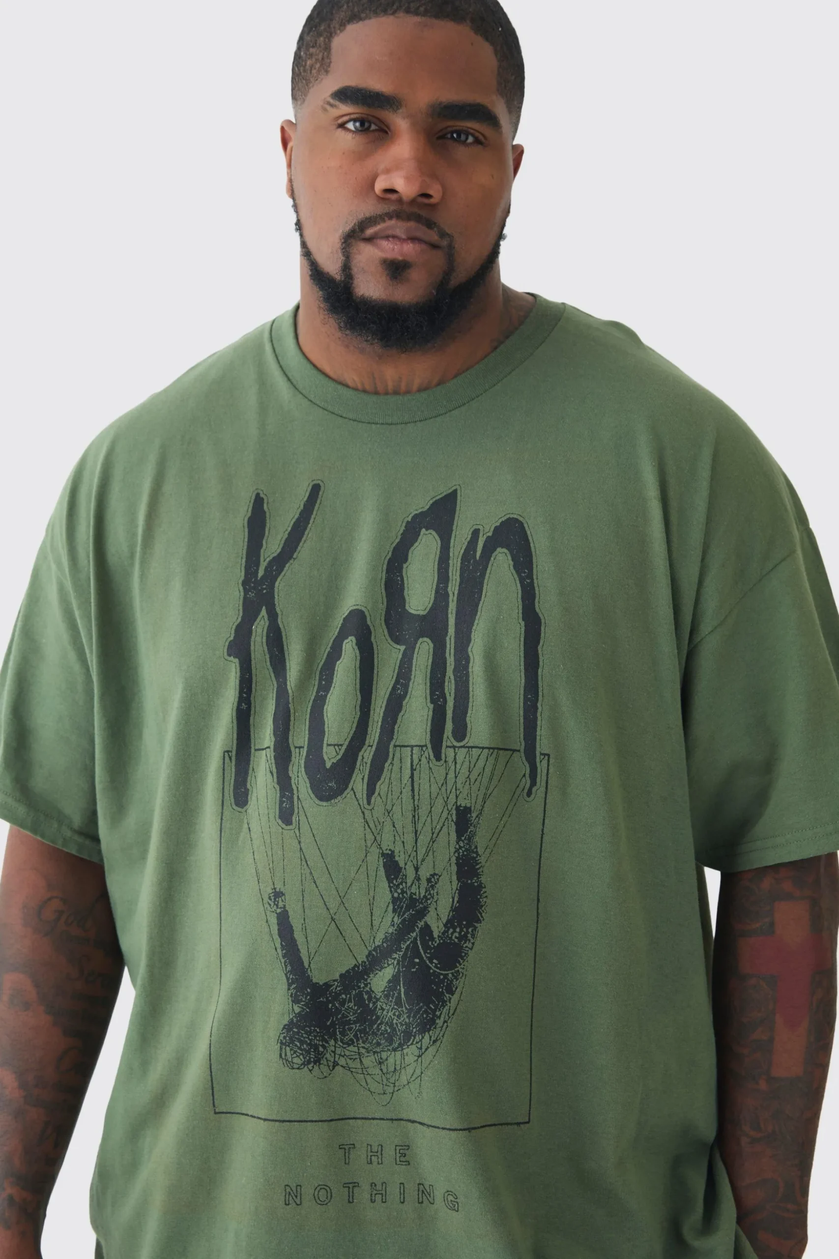 Plus Korn License Print T-shirt In Green | BoohooMAN UK