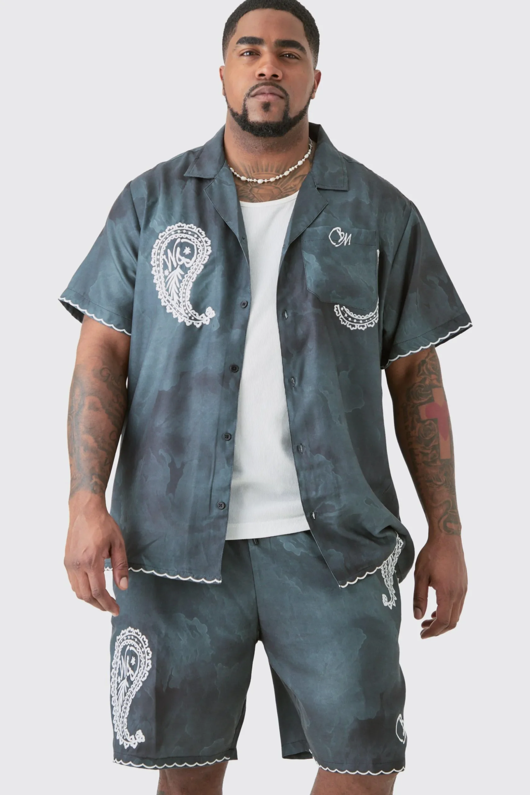 Plus Linen Look Tie Dye Paisley Embroidered Shirt & Short Set | BoohooMAN UK