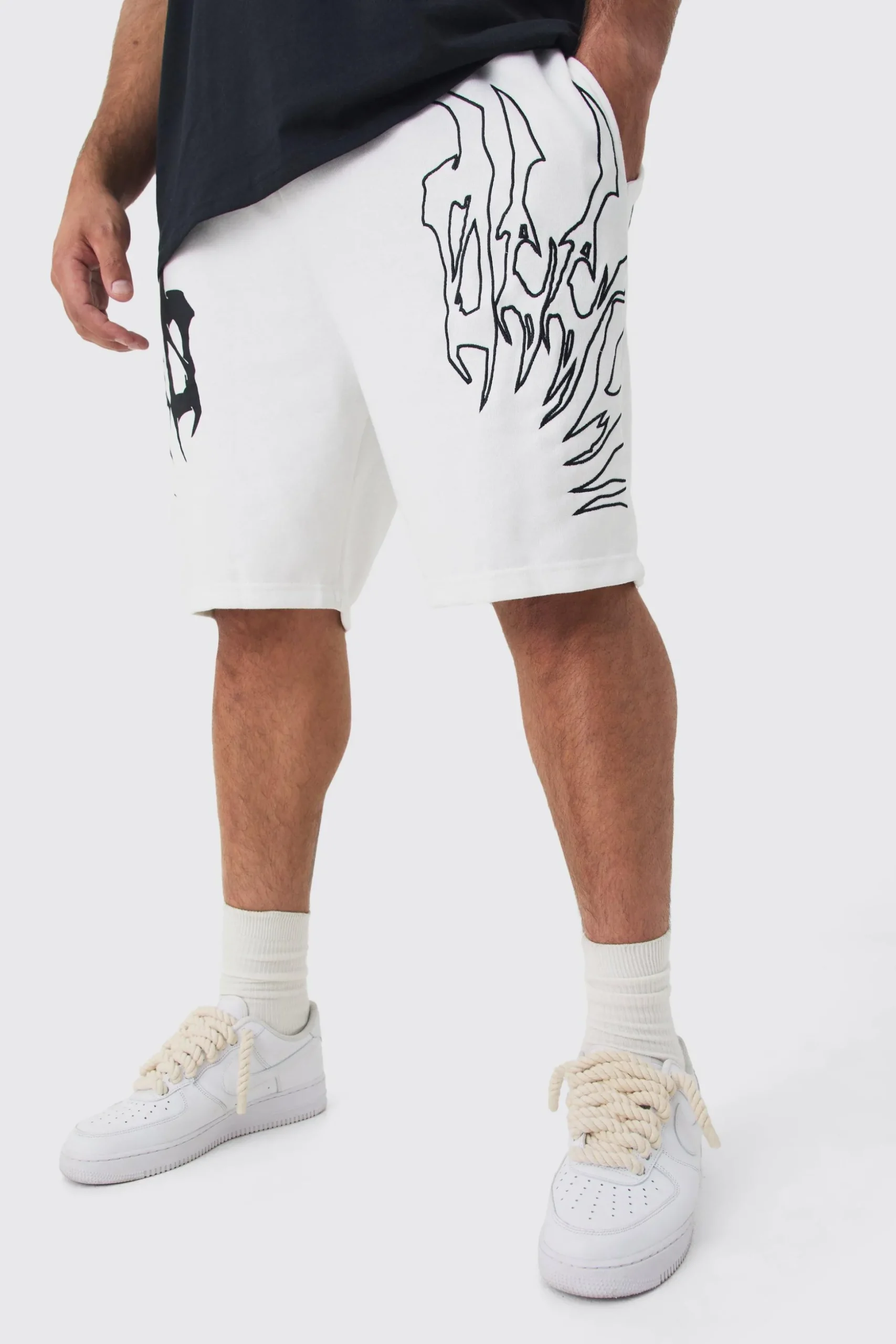 Plus Loose Fit Embroidery Shorts | BoohooMAN UK
