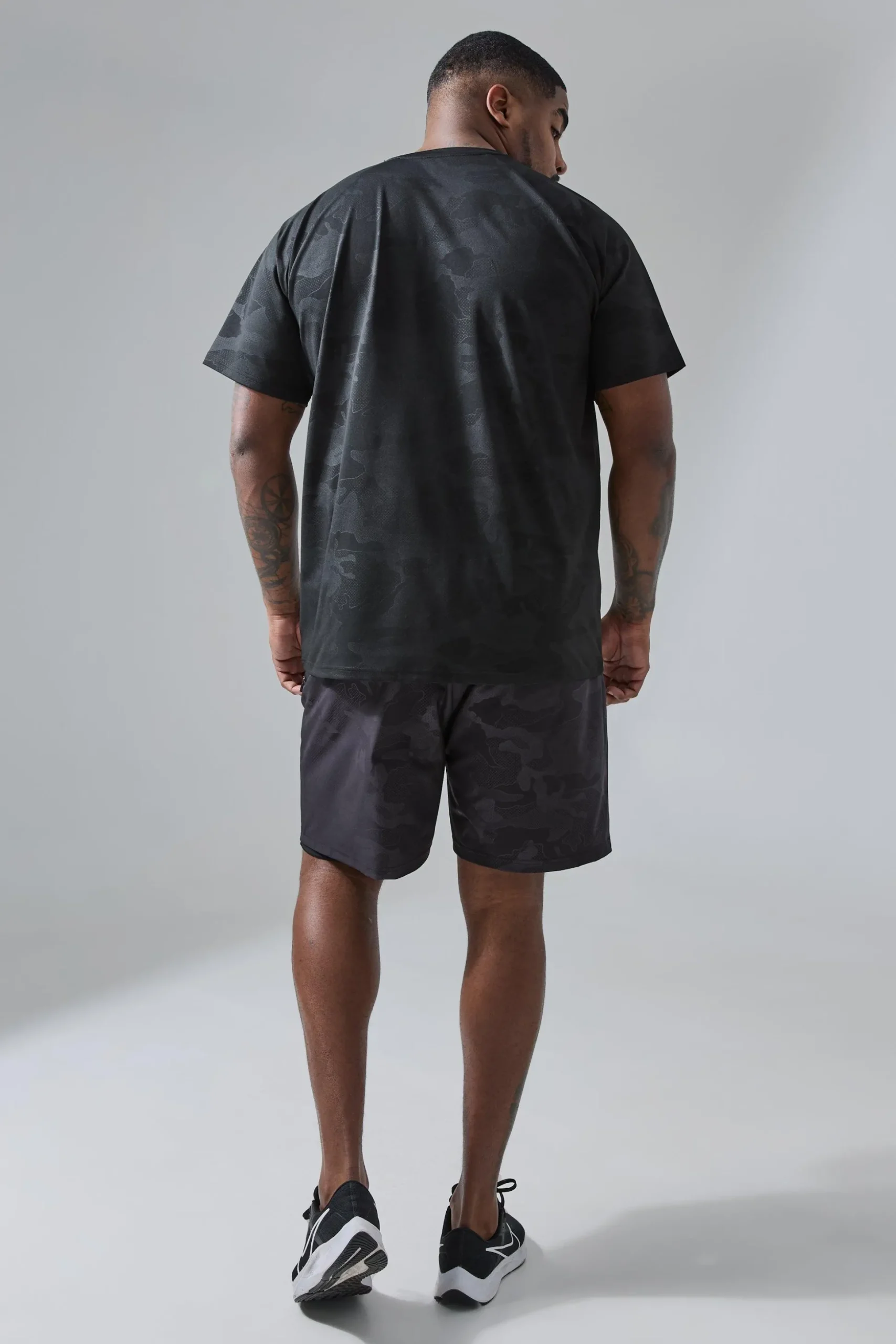Plus Man Active Camo 5Inch 2-in-1 Regular Fit Short | BoohooMAN UK