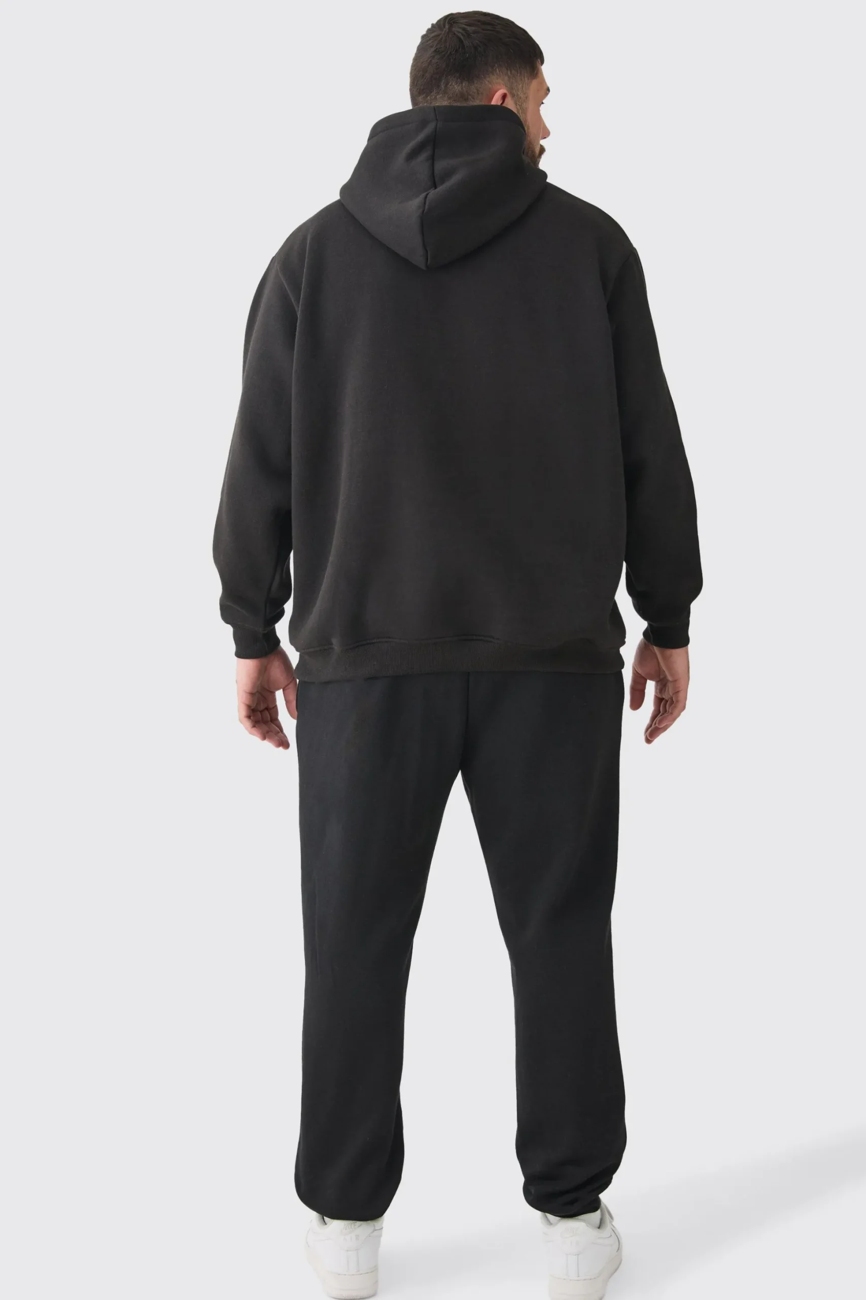 Plus Man Dash Jogger In Black | BoohooMAN UK