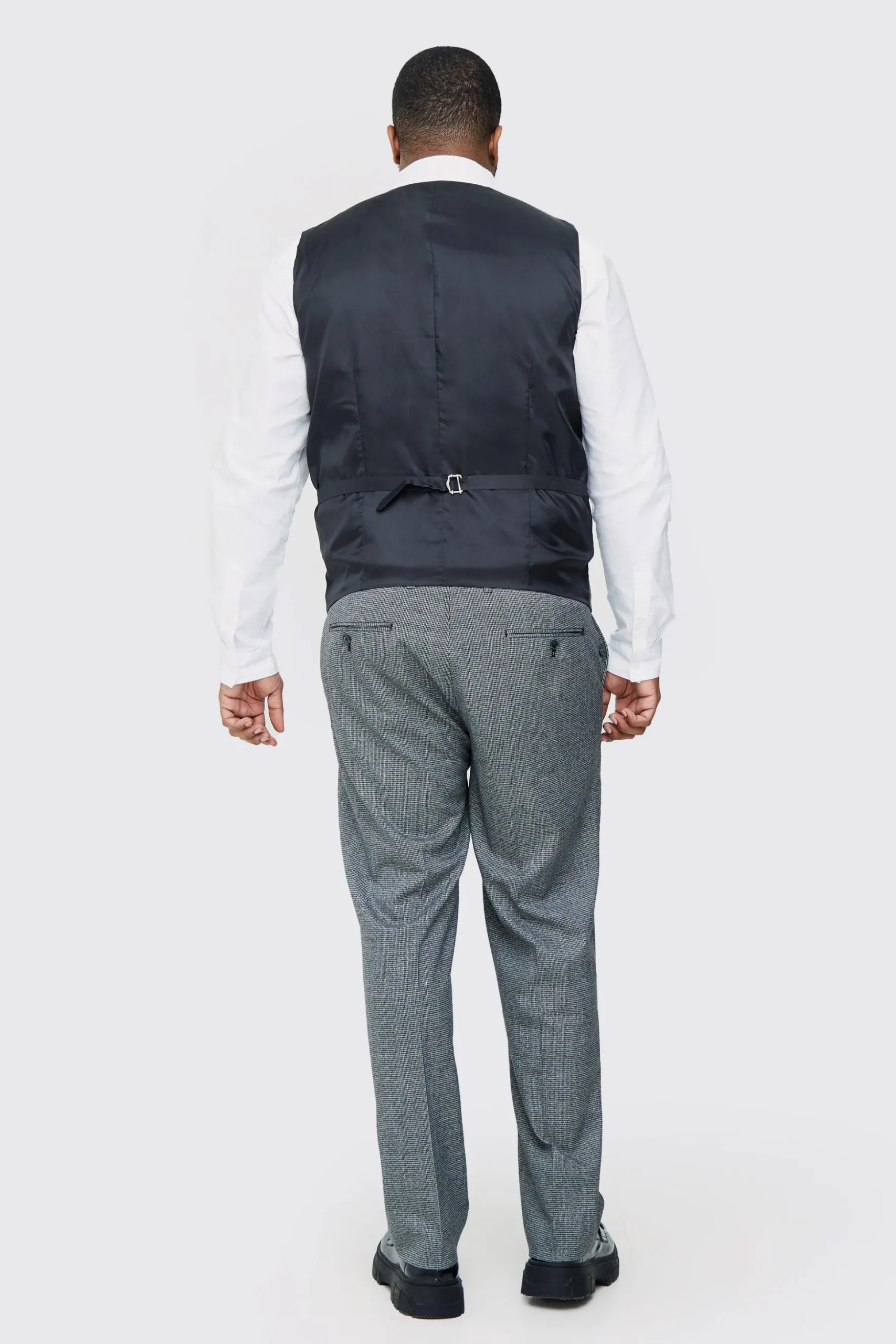 Plus Mini Dogtooth Waistcoat | BoohooMAN UK