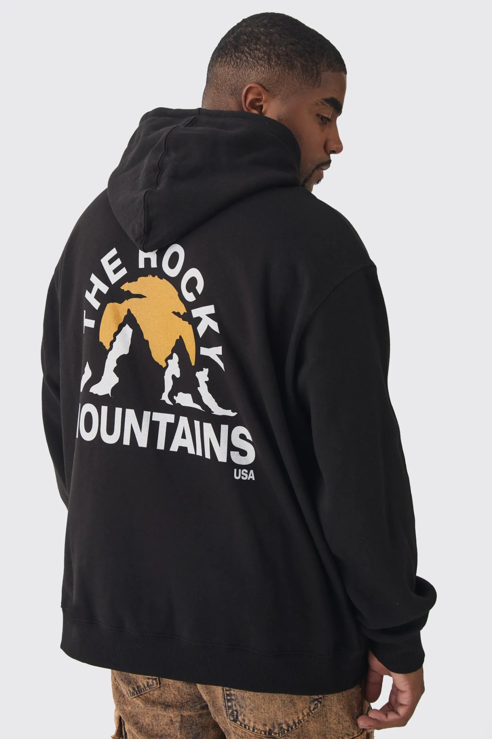 Plus Mountains Graphic Oversized Hoodie | BoohooMAN UK