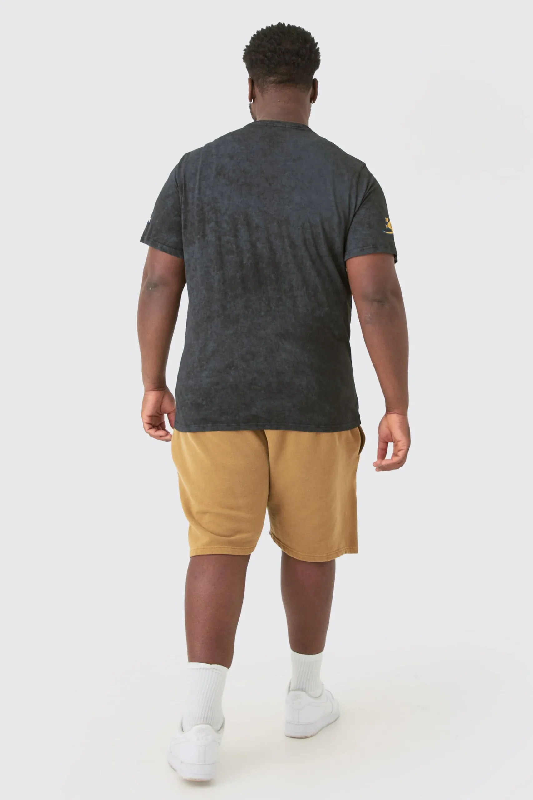 Plus Oversized Acid Wash Moto Graphic T-shirt | BoohooMAN UK