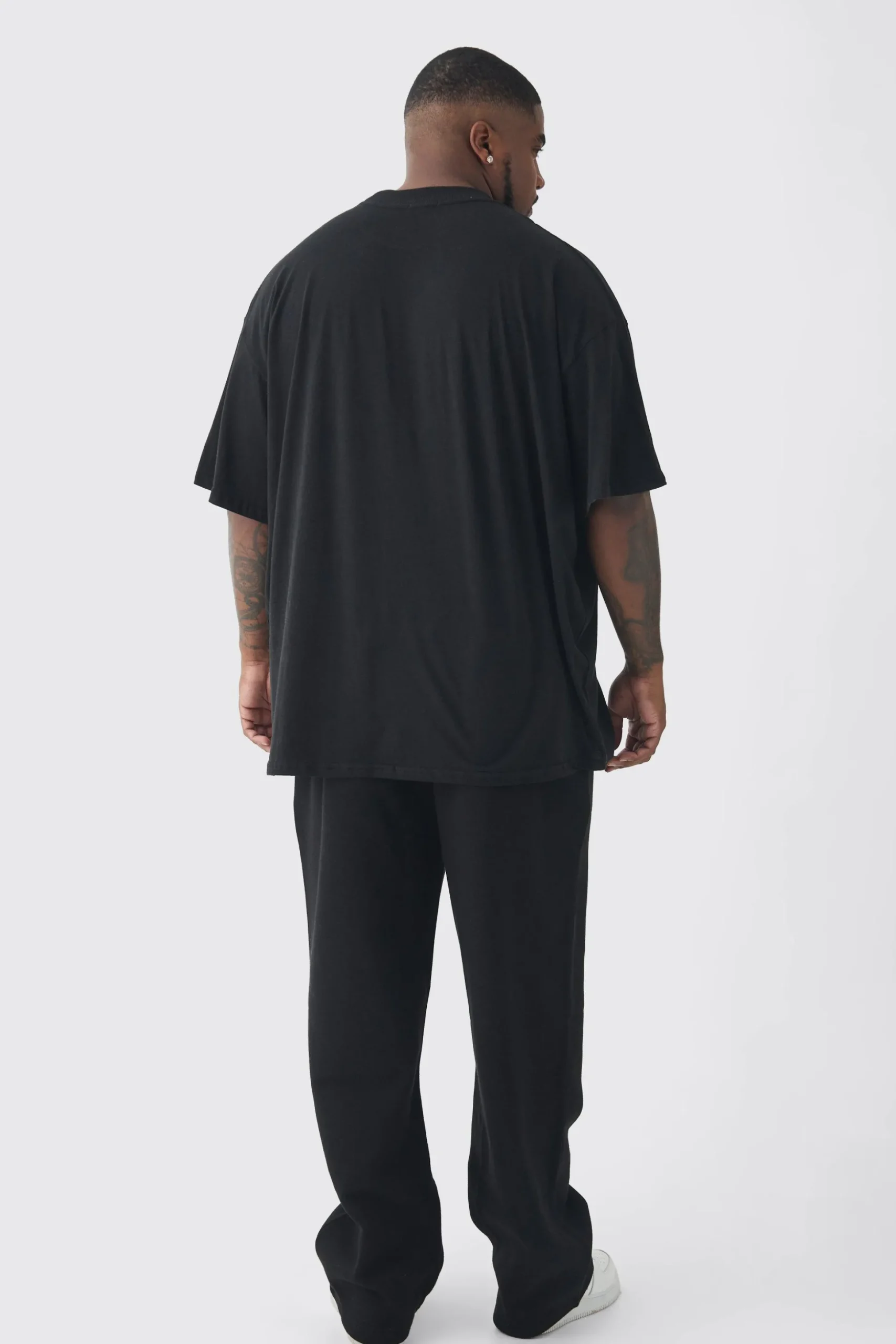 Plus Oversized Drop Crotch Jogger | BoohooMAN UK