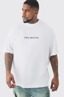 Plus Oversized Very Demure T-Shirt | BoohooMAN UK