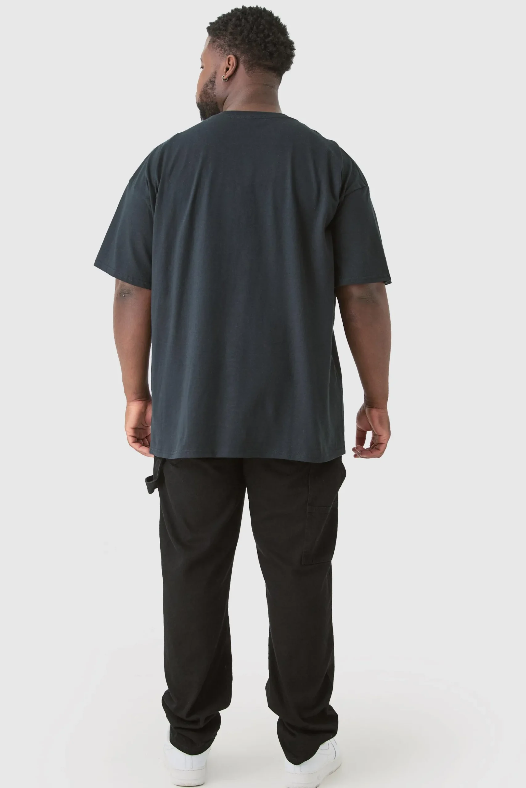 Plus Oversized Wu Tang License T-shirt Black | BoohooMAN UK