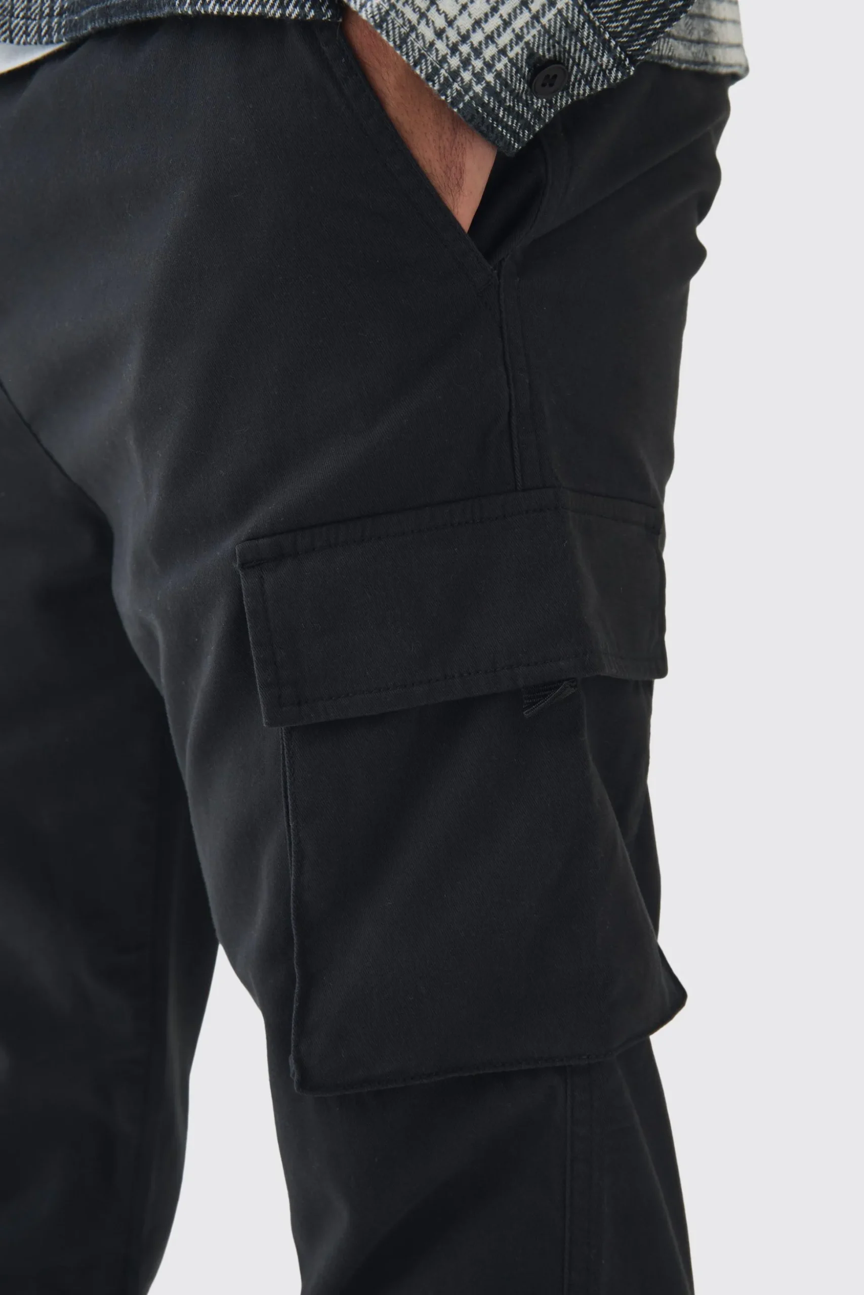 Plus Skinny Fit Elasticated Waist Cuffed Cargo Trousers | BoohooMAN UK