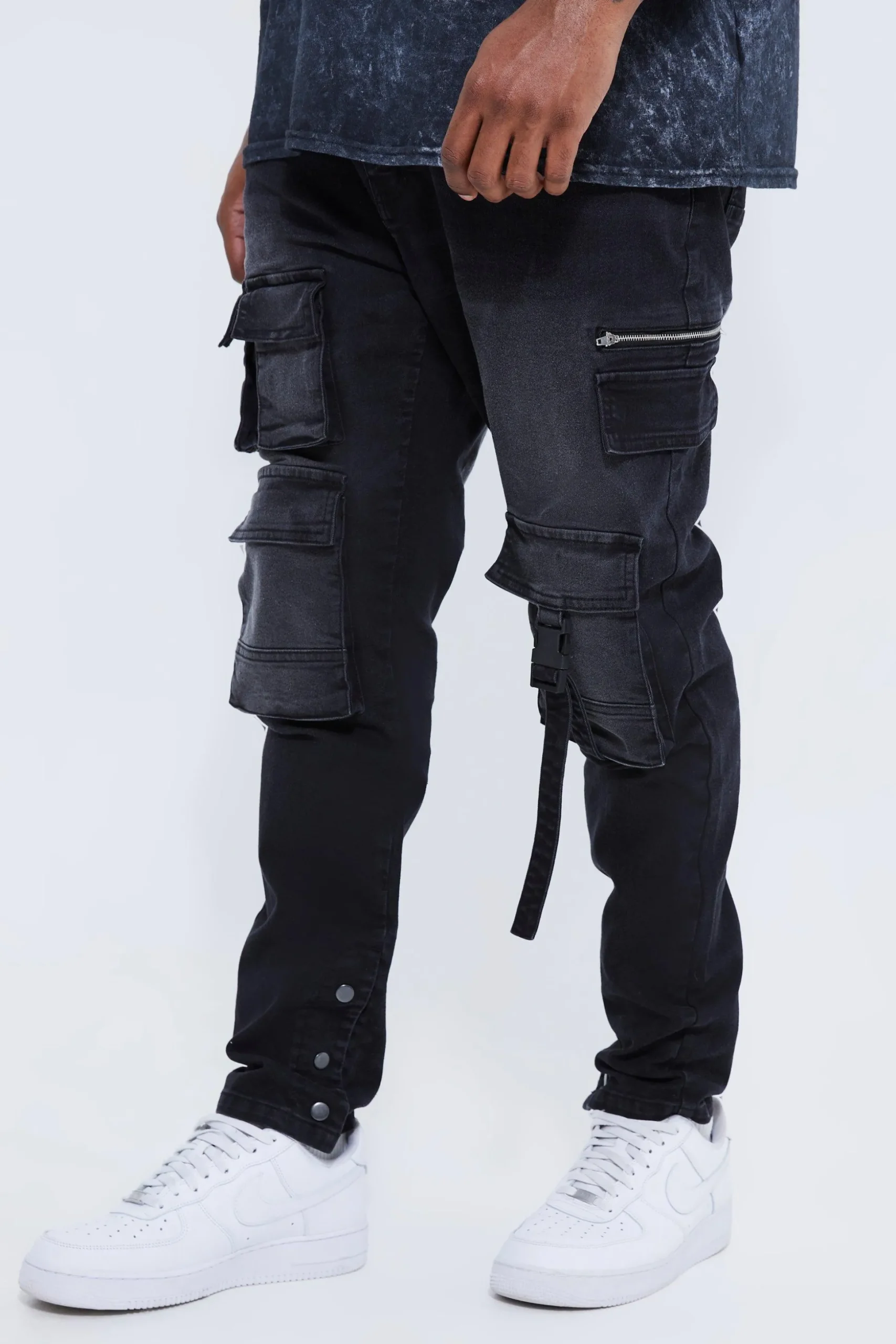 Plus Skinny Stretch Multi Pocket Cargo Jeans | BoohooMAN UK