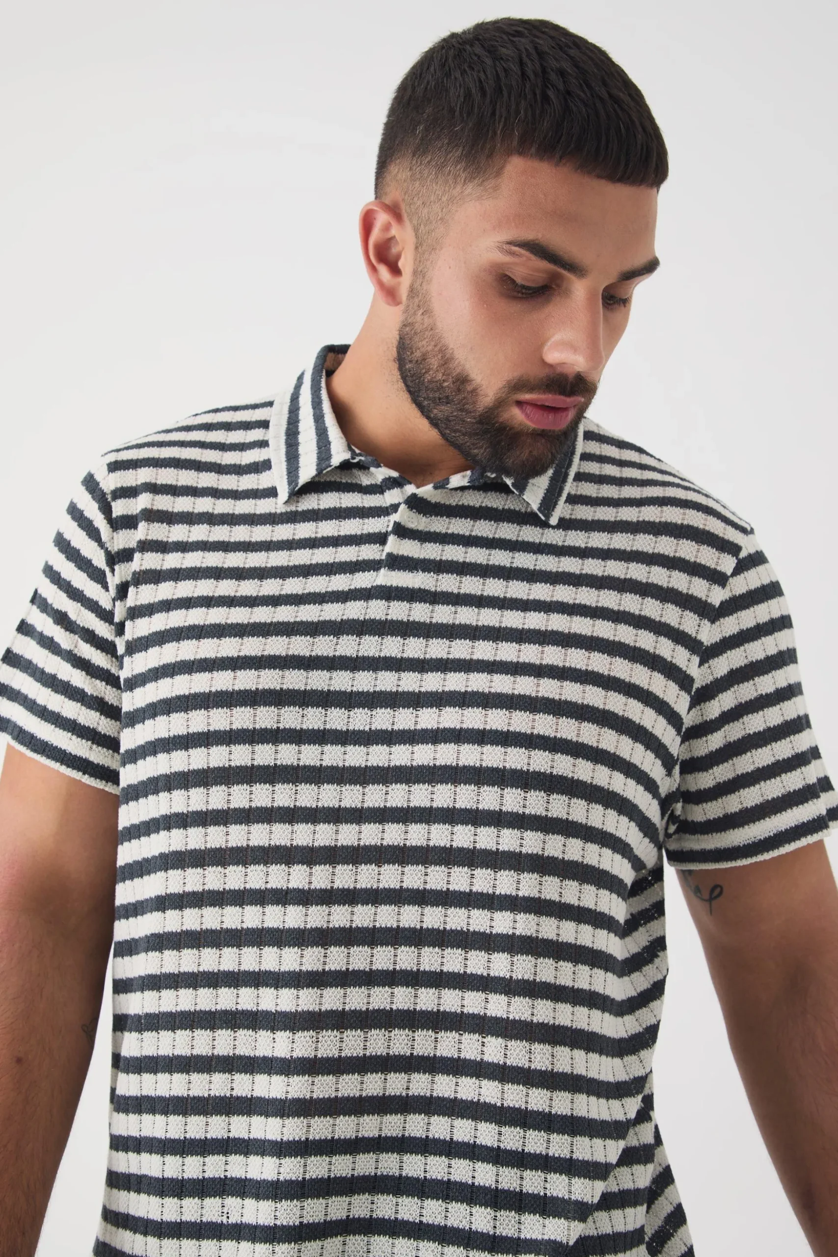 Plus Textured Stripe Polo | BoohooMAN UK