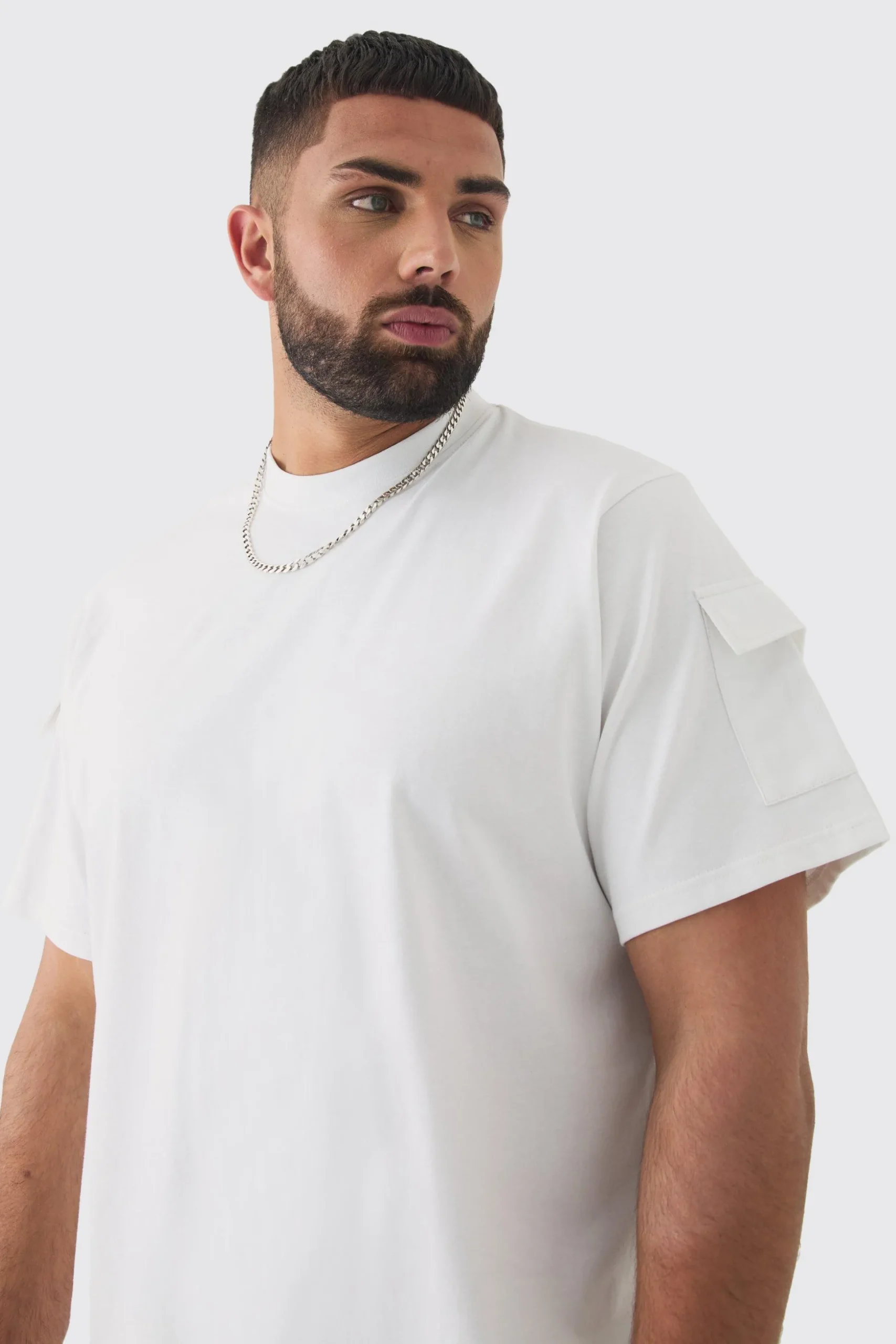 Plus Utility Pocket T-shirt | BoohooMAN UK