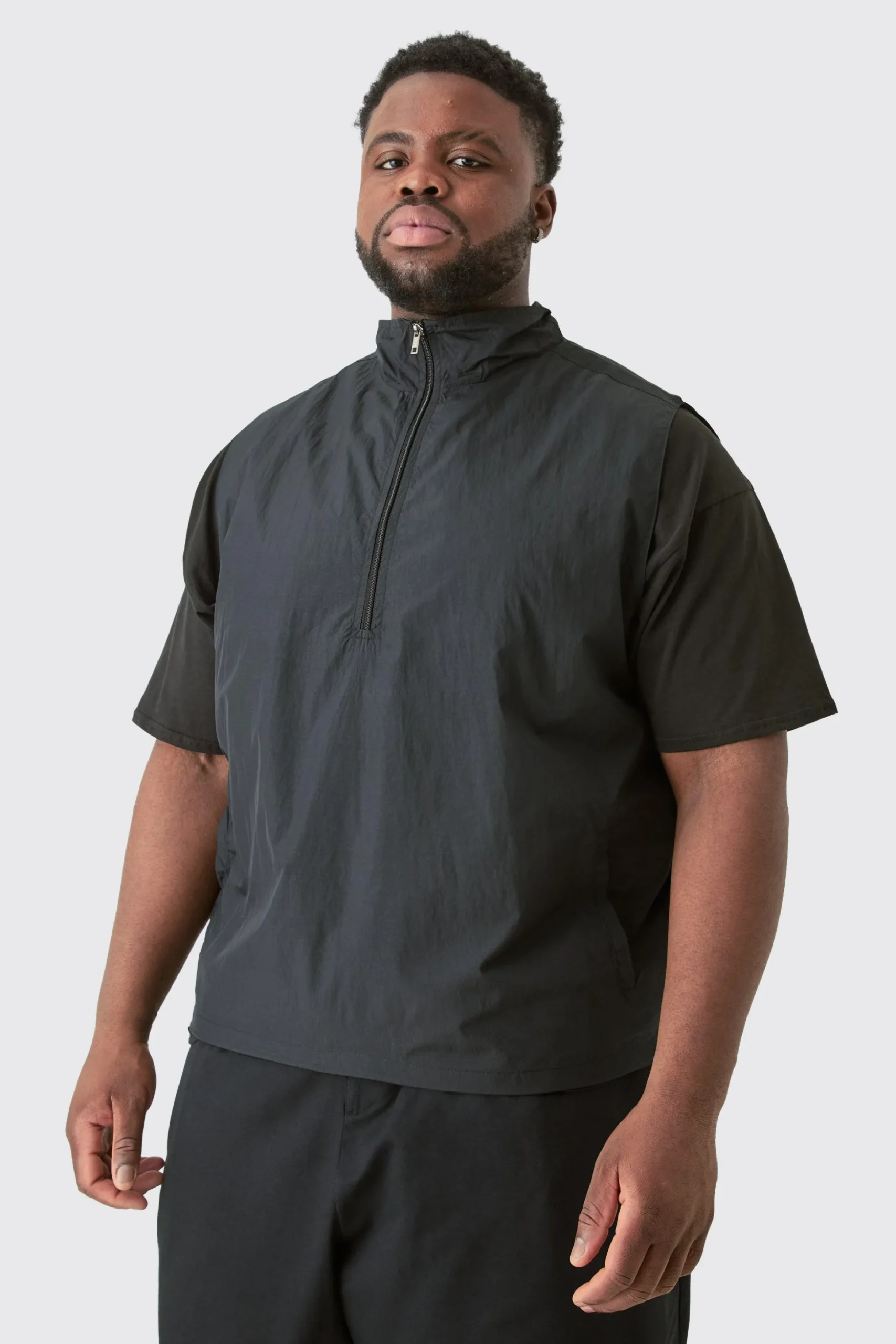 Plus Zip Up Lightweight Adjustable Hem Gilet | BoohooMAN UK