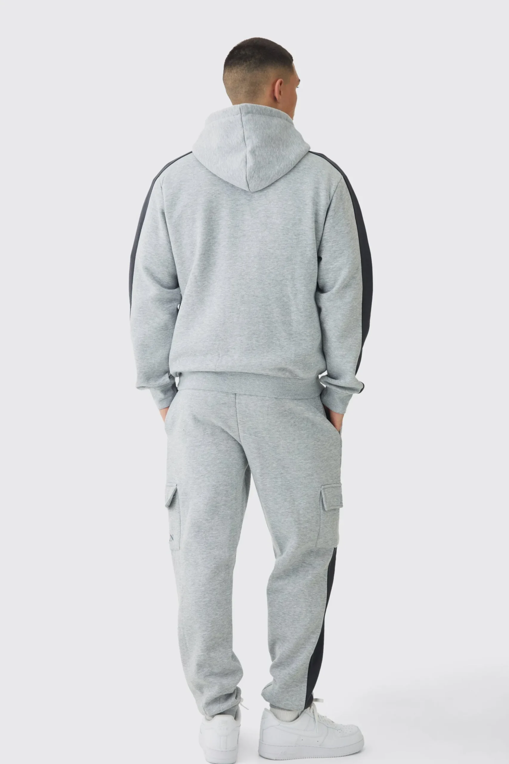 Regular Fit Colour Block Cargo Pocket Zip Through Hooded Tracksuit | BoohooMAN UK