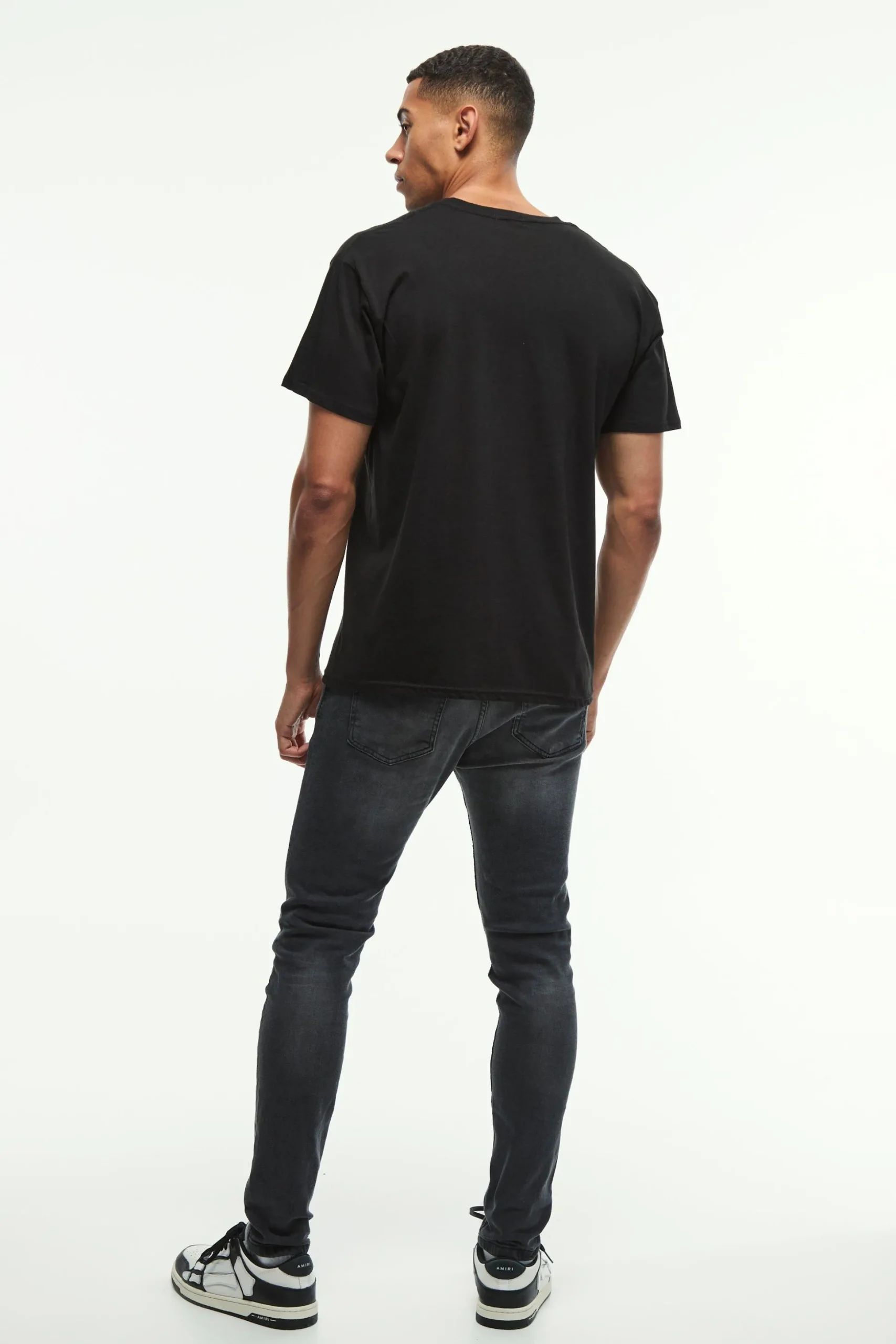 Regular Fit Limited Edition Gothic T-Shirt | BoohooMAN UK