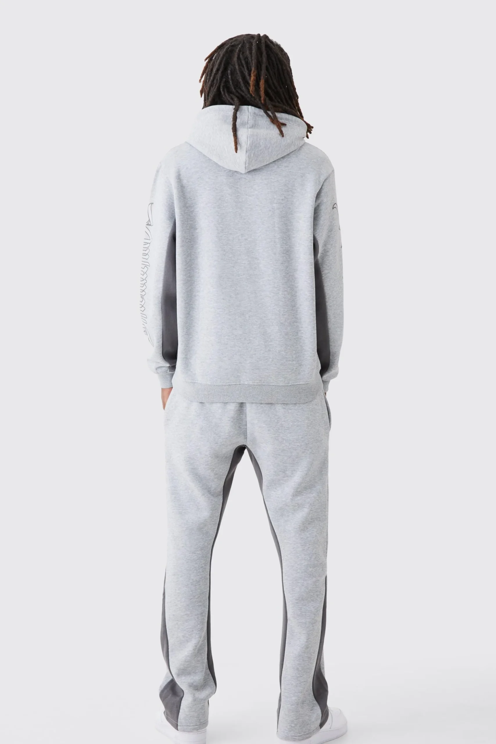 Regular Fit Official Panelled Tracksuit | BoohooMAN UK