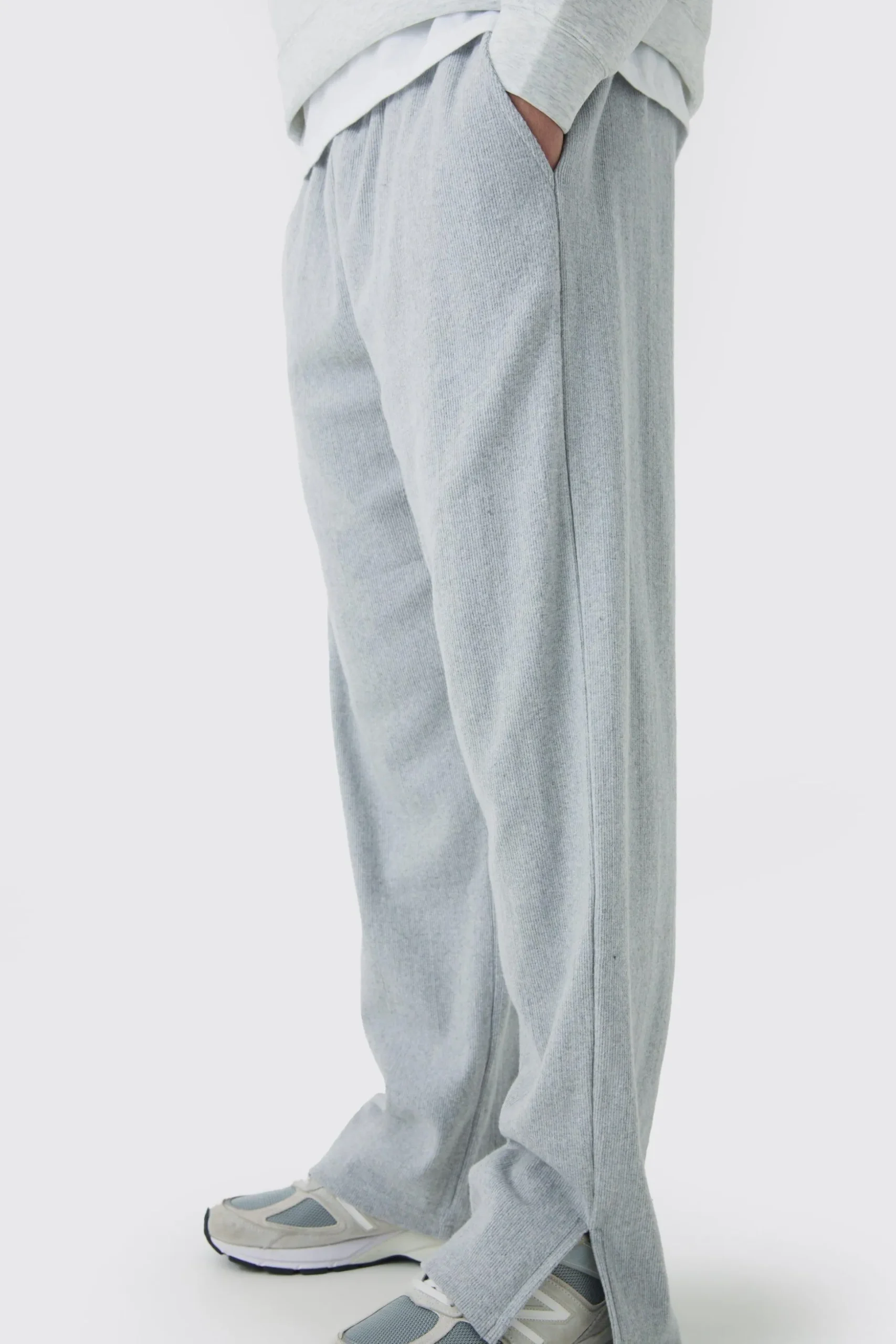 Relaxed Brushed Ottoman Rib Split Hem Jogger | BoohooMAN UK