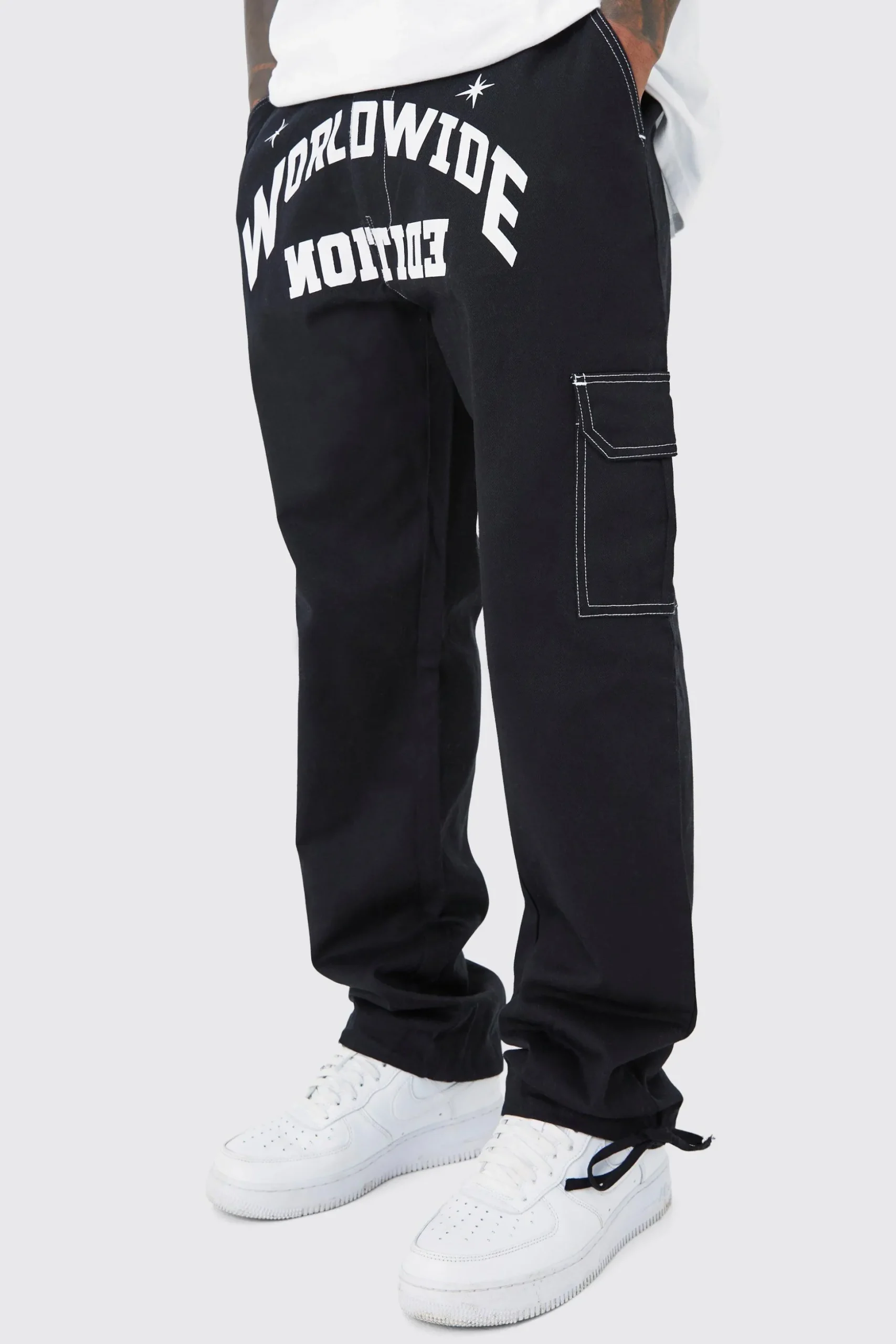 Relaxed Cargo Worldwide Print Trouser | BoohooMAN UK