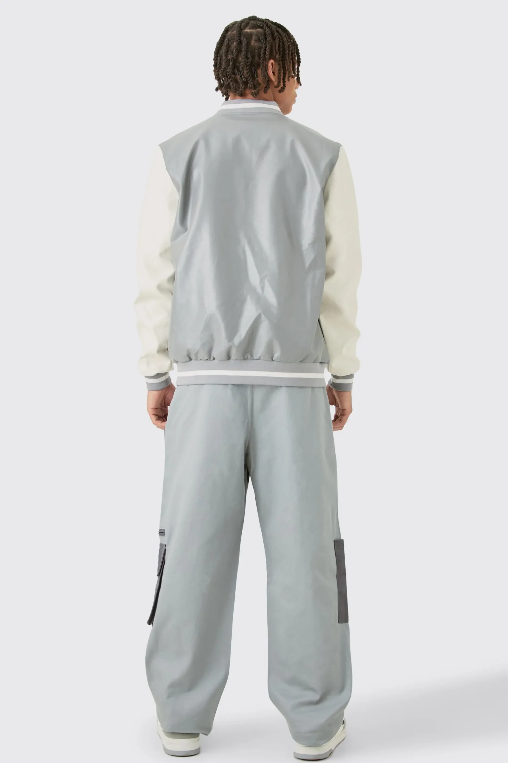 Relaxed Fit Colour Block Official Branded Cargo Trouser | BoohooMAN UK