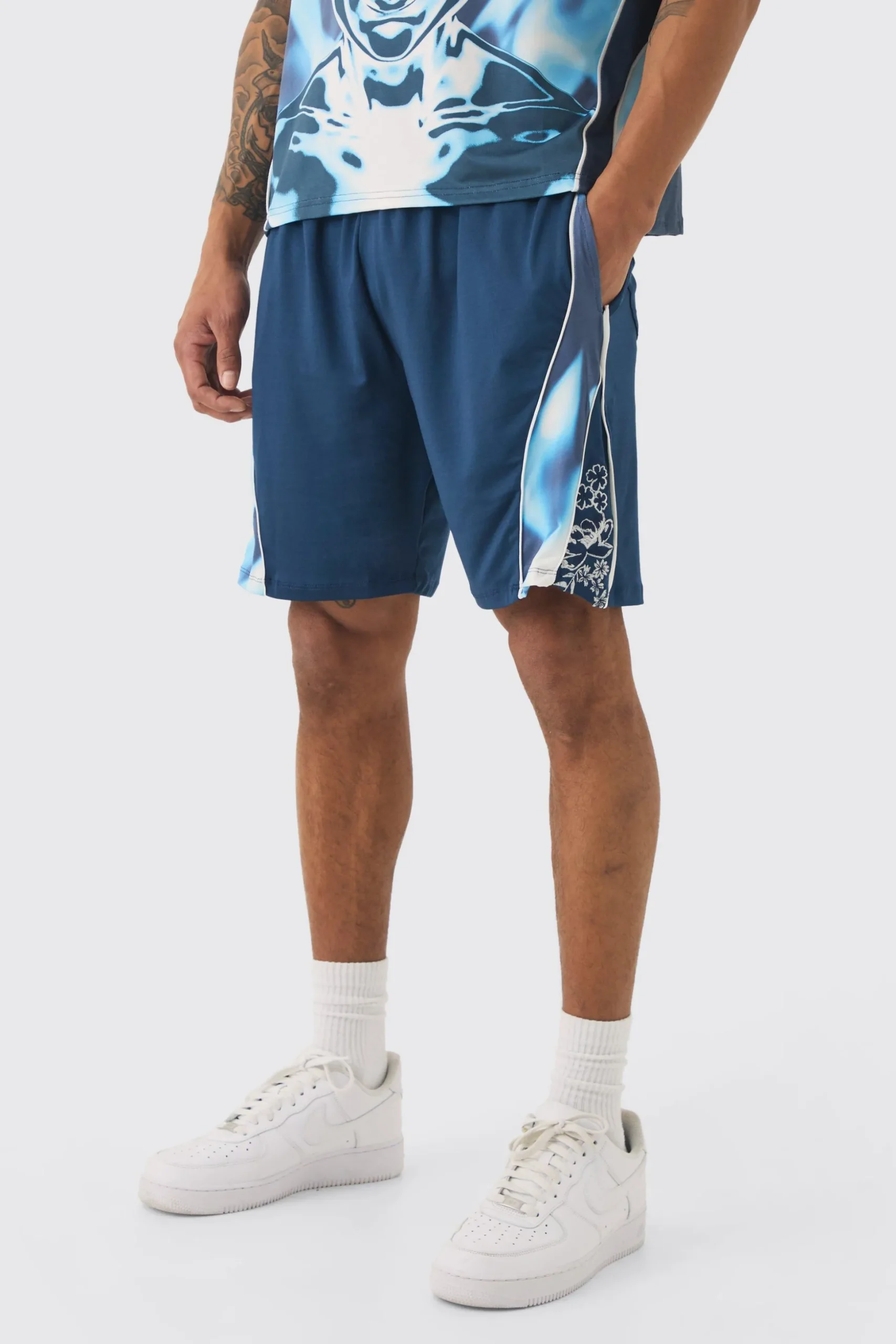 Relaxed FIt Floral Printed Football Short | BoohooMAN UK