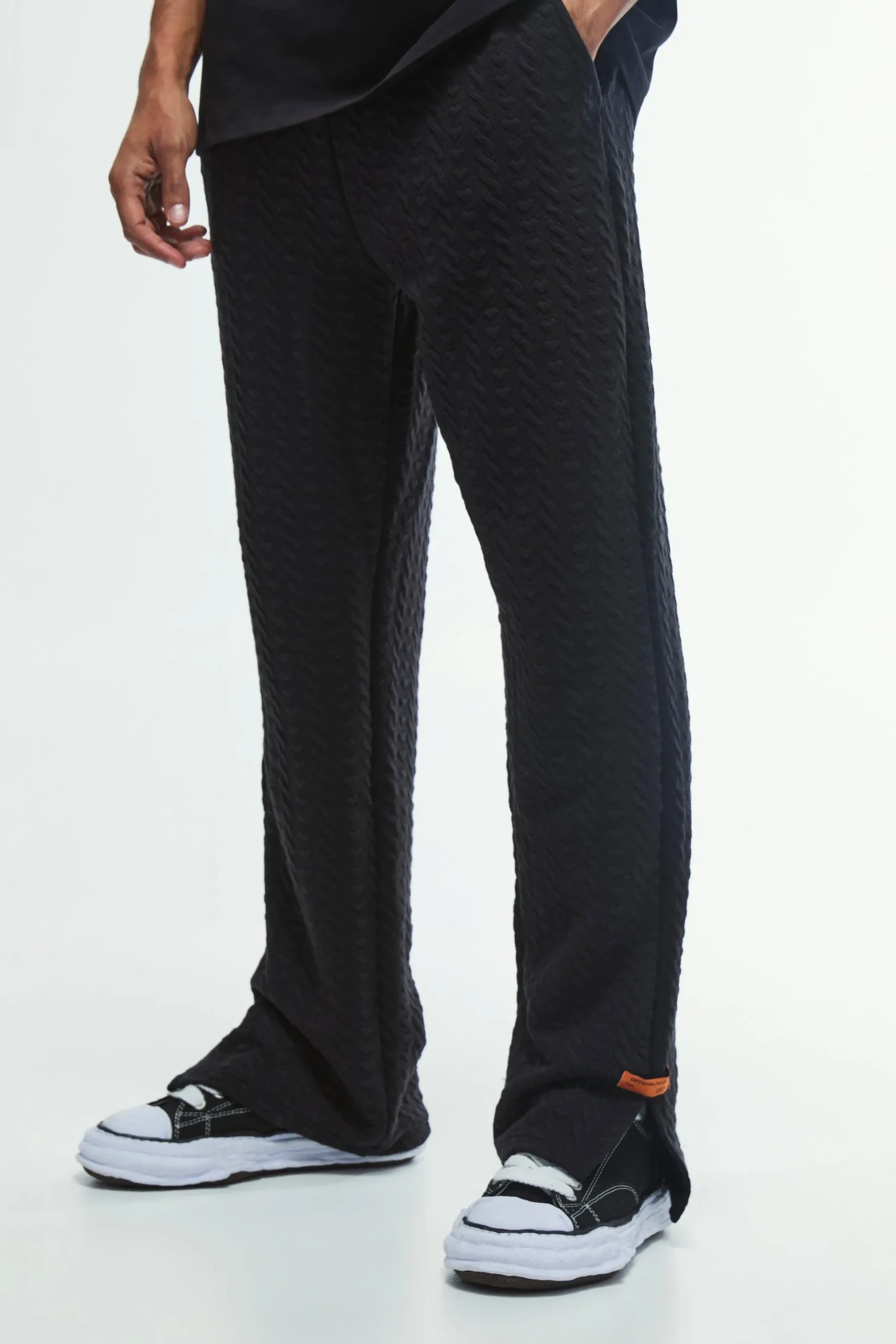 Relaxed Fit Herringbone Split Hem Woven Tab Jogger | BoohooMAN UK