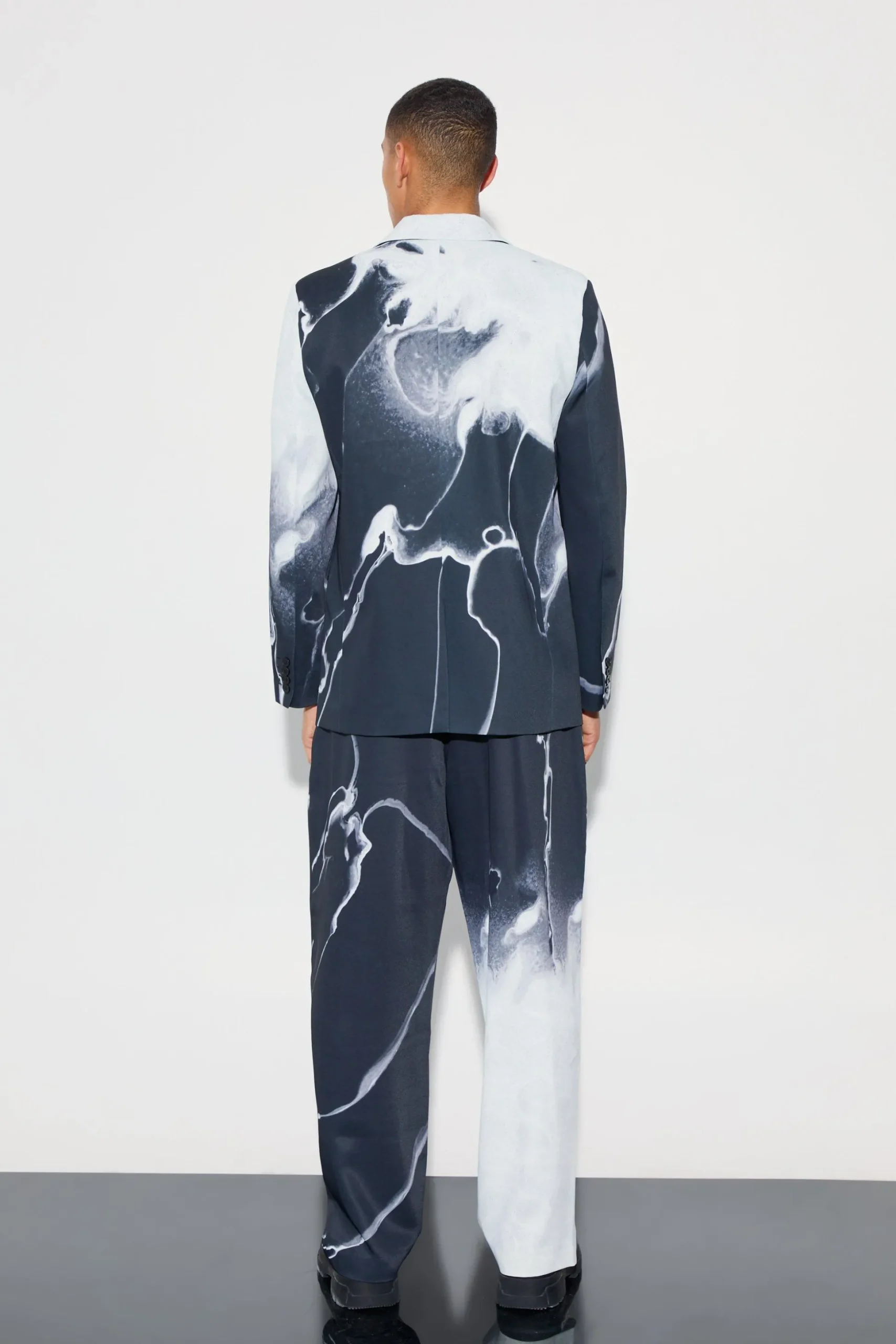 Relaxed Fit Marble Print Suit | BoohooMAN UK