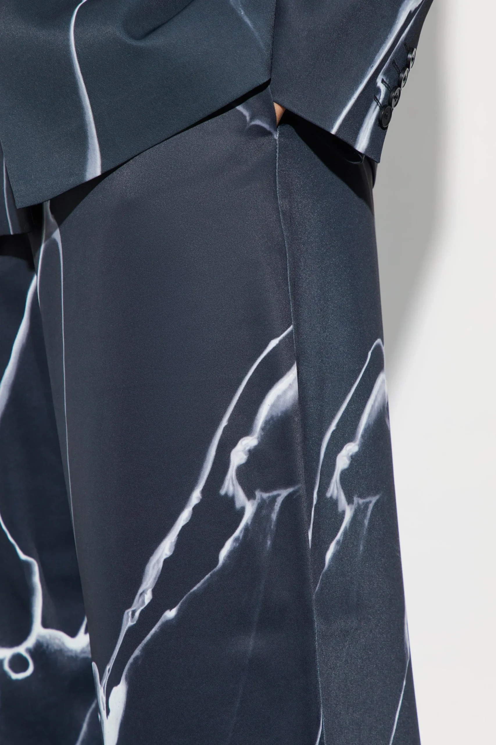 Relaxed Fit Marble Print Suit | BoohooMAN UK