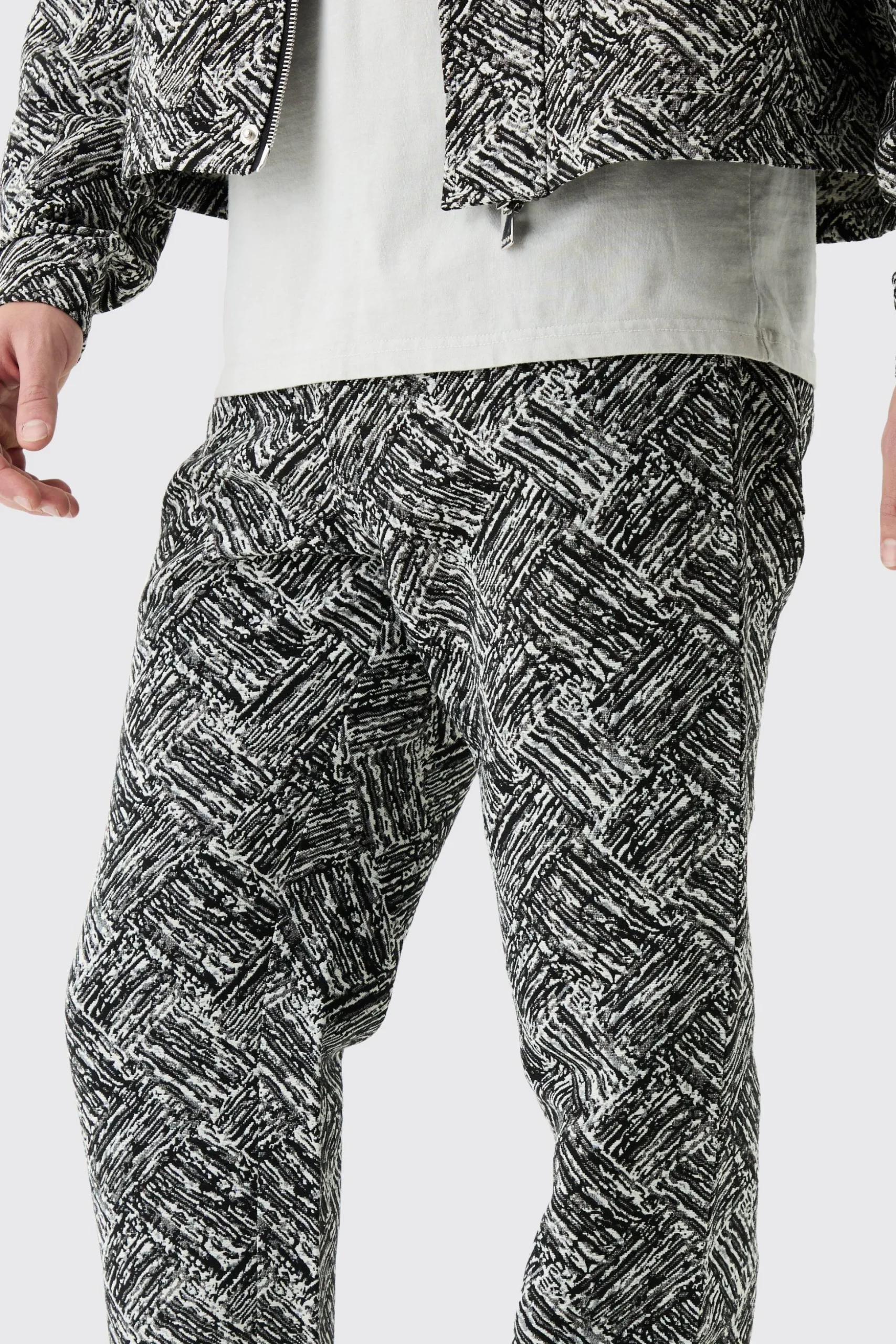 Relaxed Rigid Fabric Interest Jeans | BoohooMAN UK